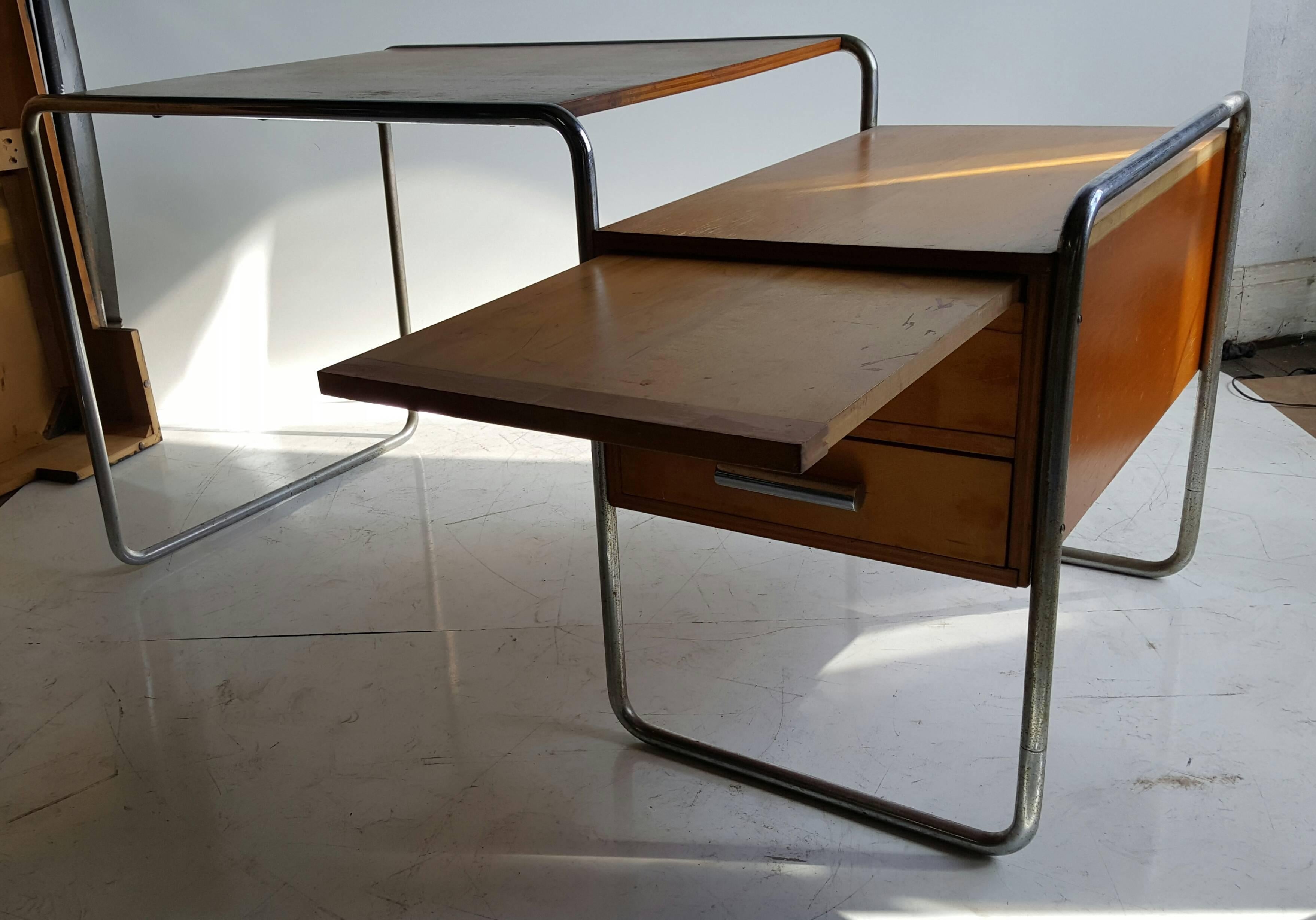 German Rare and Important Marcel Breuer Bauhaus Desk for Thonet, 1930s