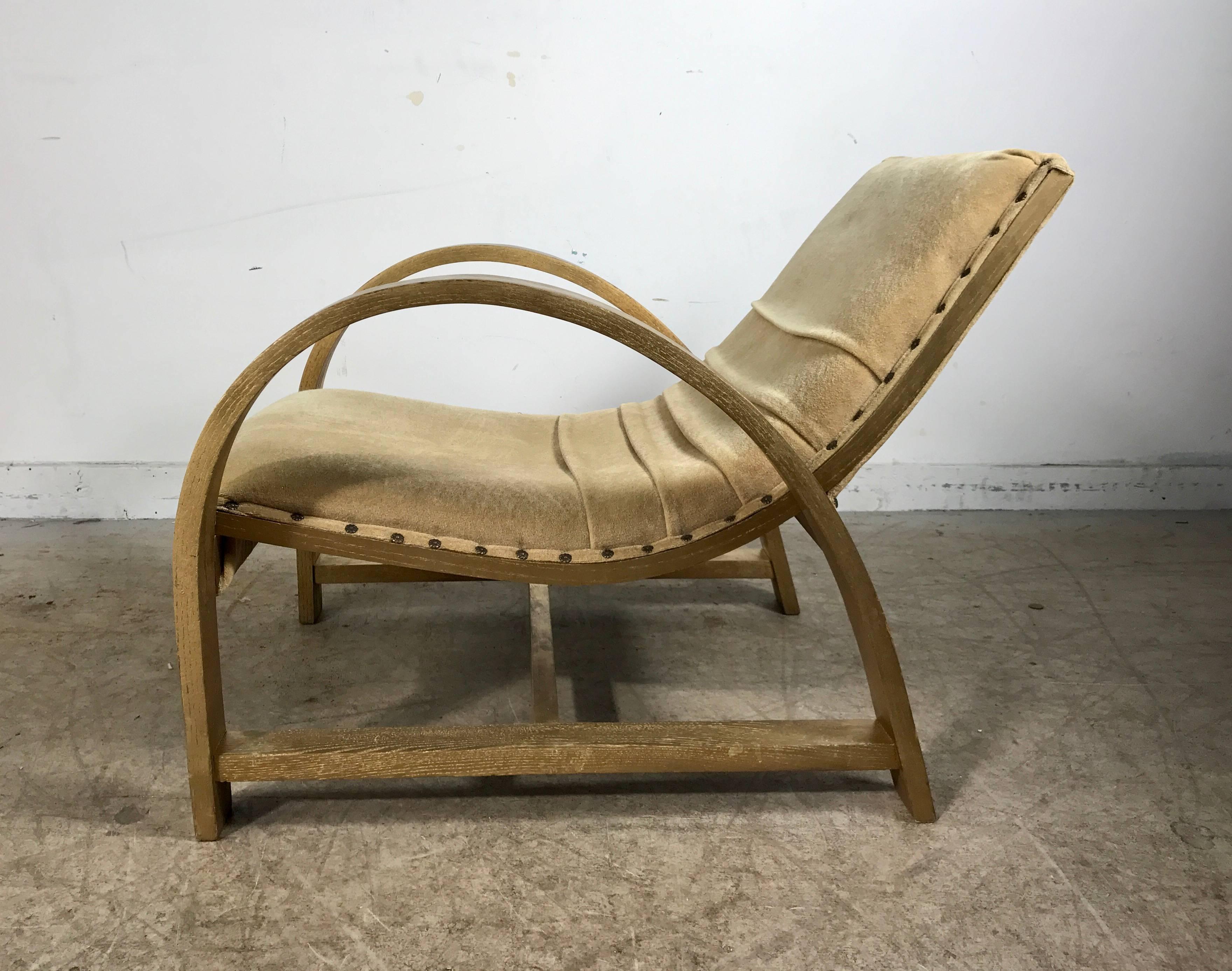 American Art Deco Streamline Lounge Chair Designed by Gilbert Rohde for Heywood Wakefield For Sale