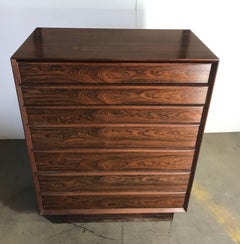 Stunning Rosewood Falster Seven-Drawer Chest Made in Denmark