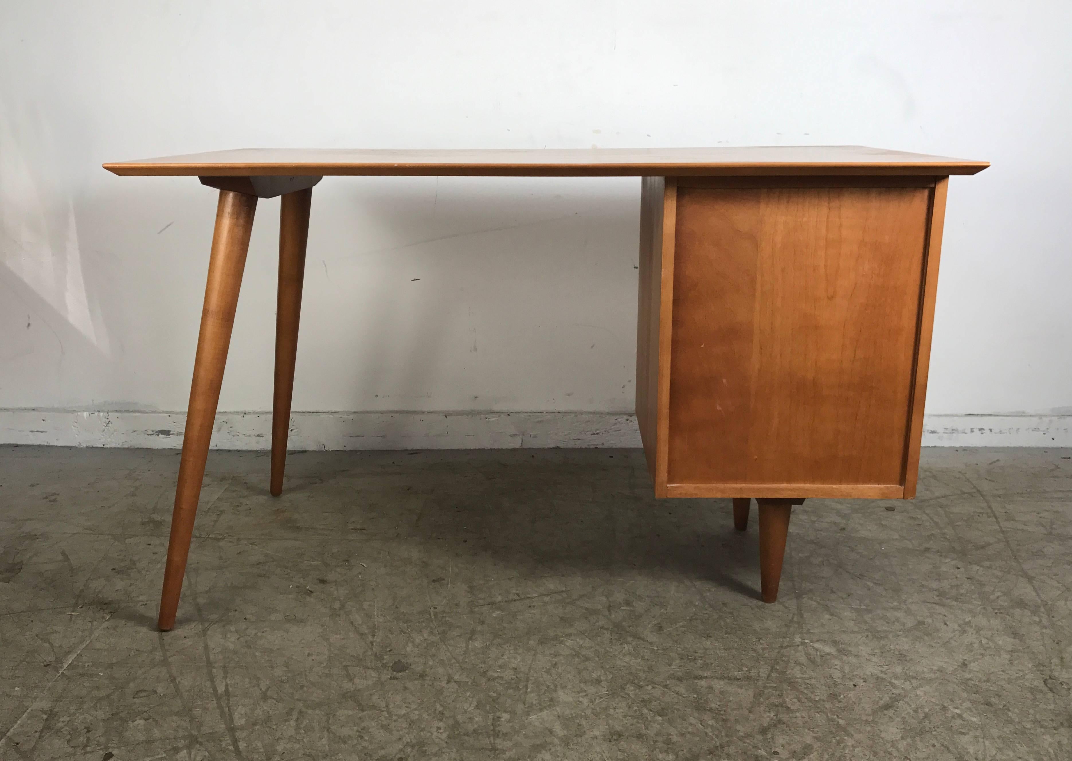20th Century Classic Modernist Desk by Paul McCobb