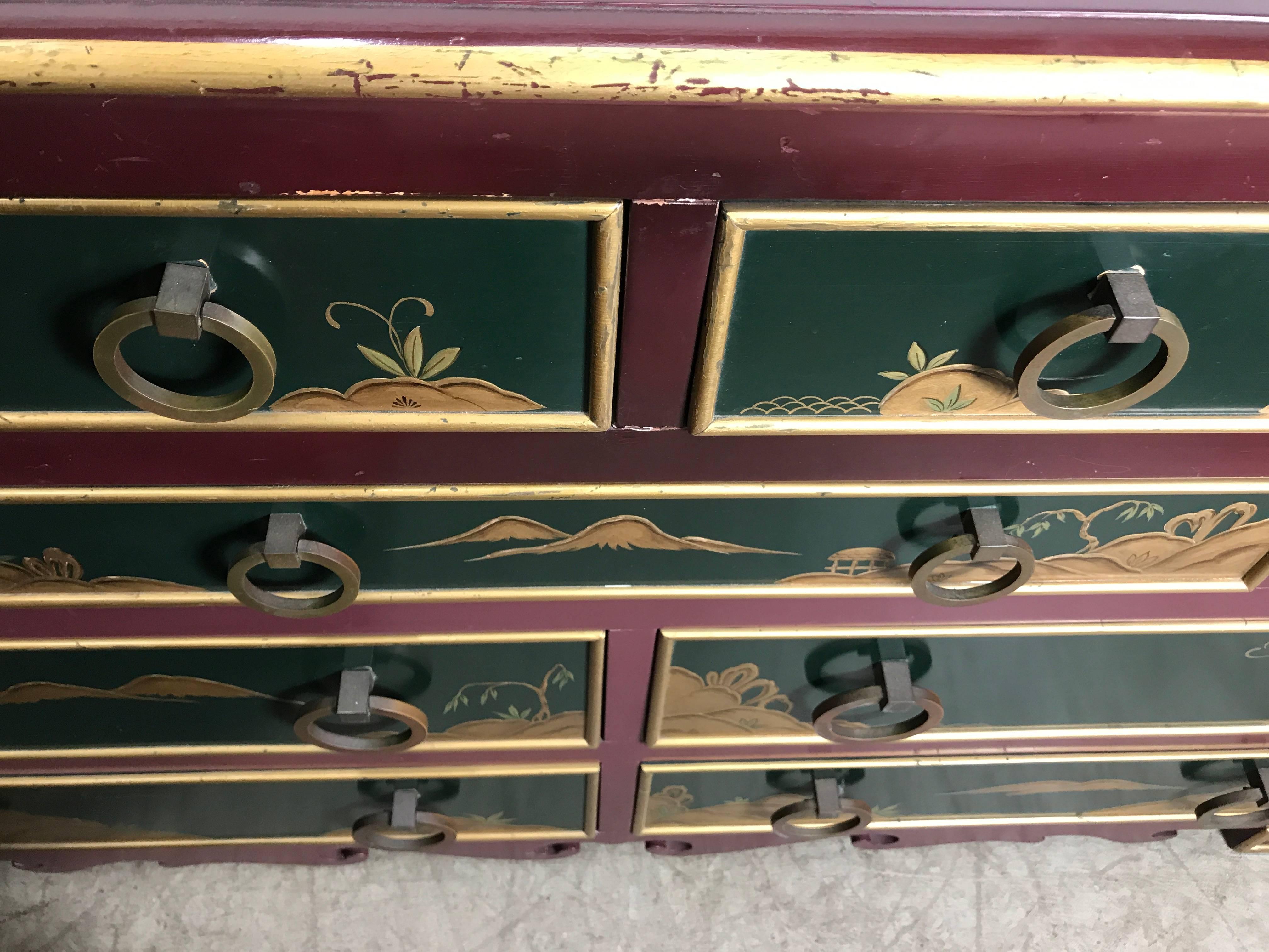 Stunning Pair of 1940s Nine-Drawer Lacquered Chests, Japanese Motif, Widdicomb In Good Condition In Buffalo, NY