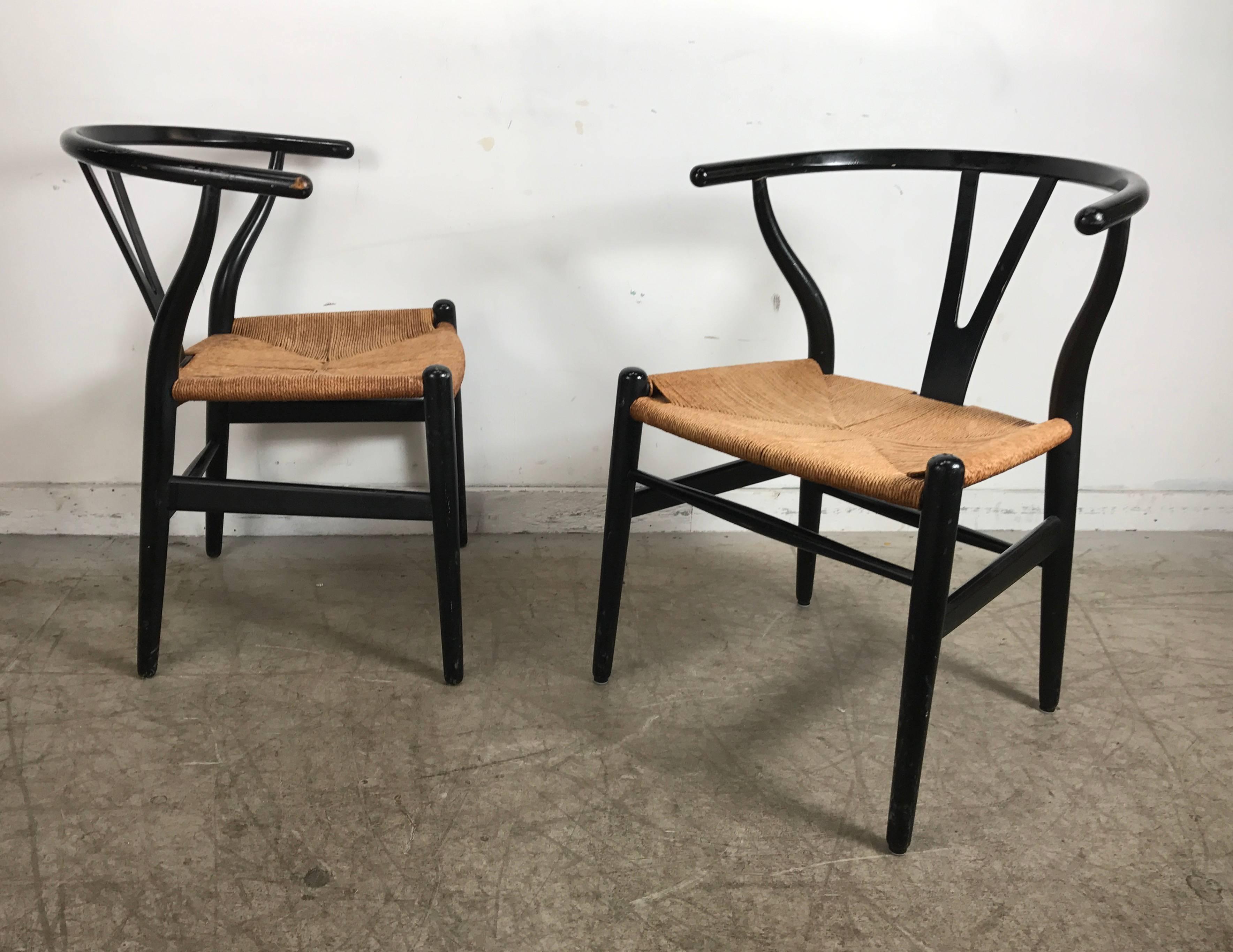 Scandinavian Modern Early Set of Six Dining Chairs, CH24 Wishbone by Hans Wegner , Carl Hansen & Son
