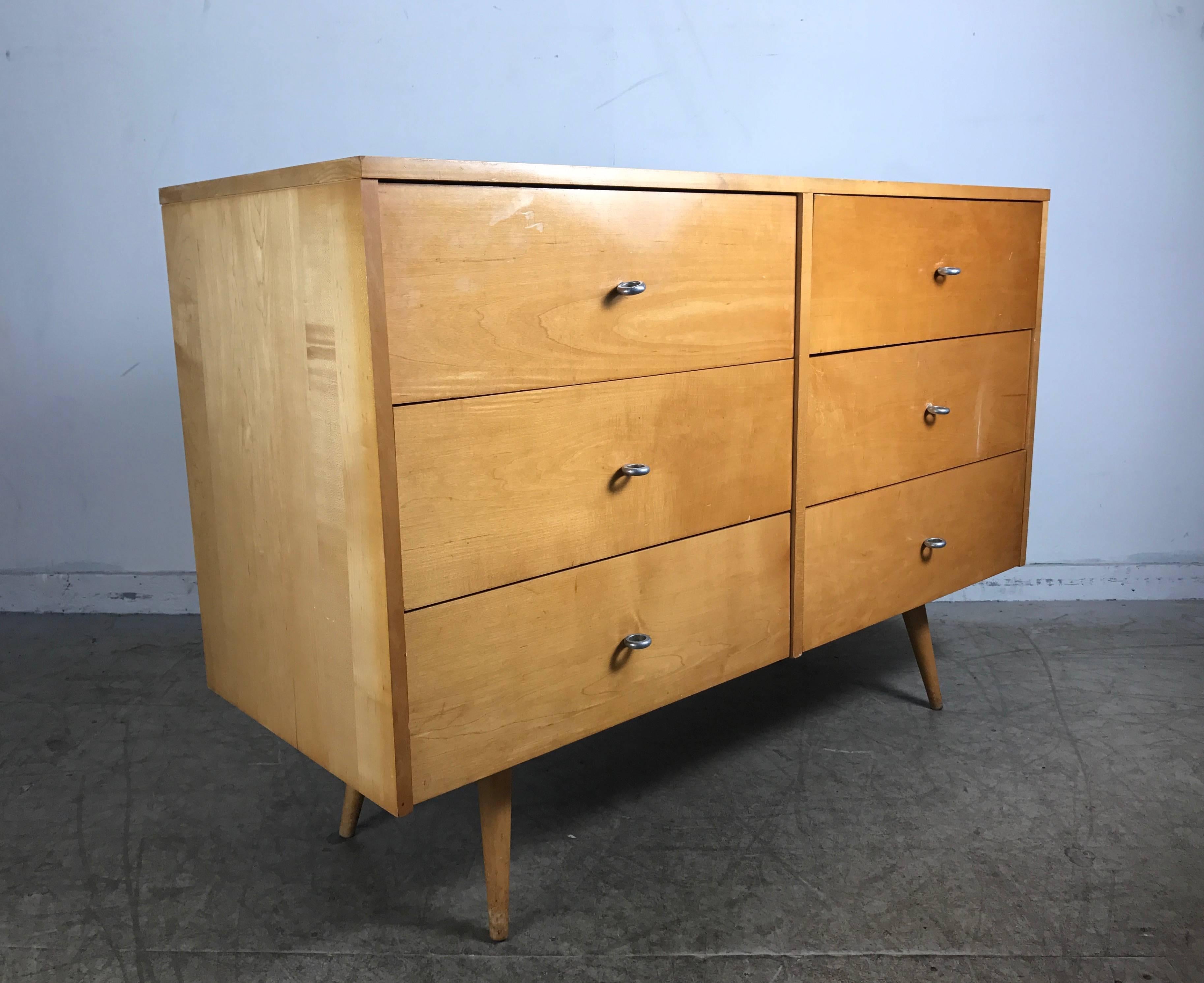 Classic Modernist six-drawer dresser Planner Group by Paul McCobb, retains original blonde wood finish and patina as well as Paul McCobb burn label, original aluminum ring pulls, hand delivery available to New York City or anywhere en route from