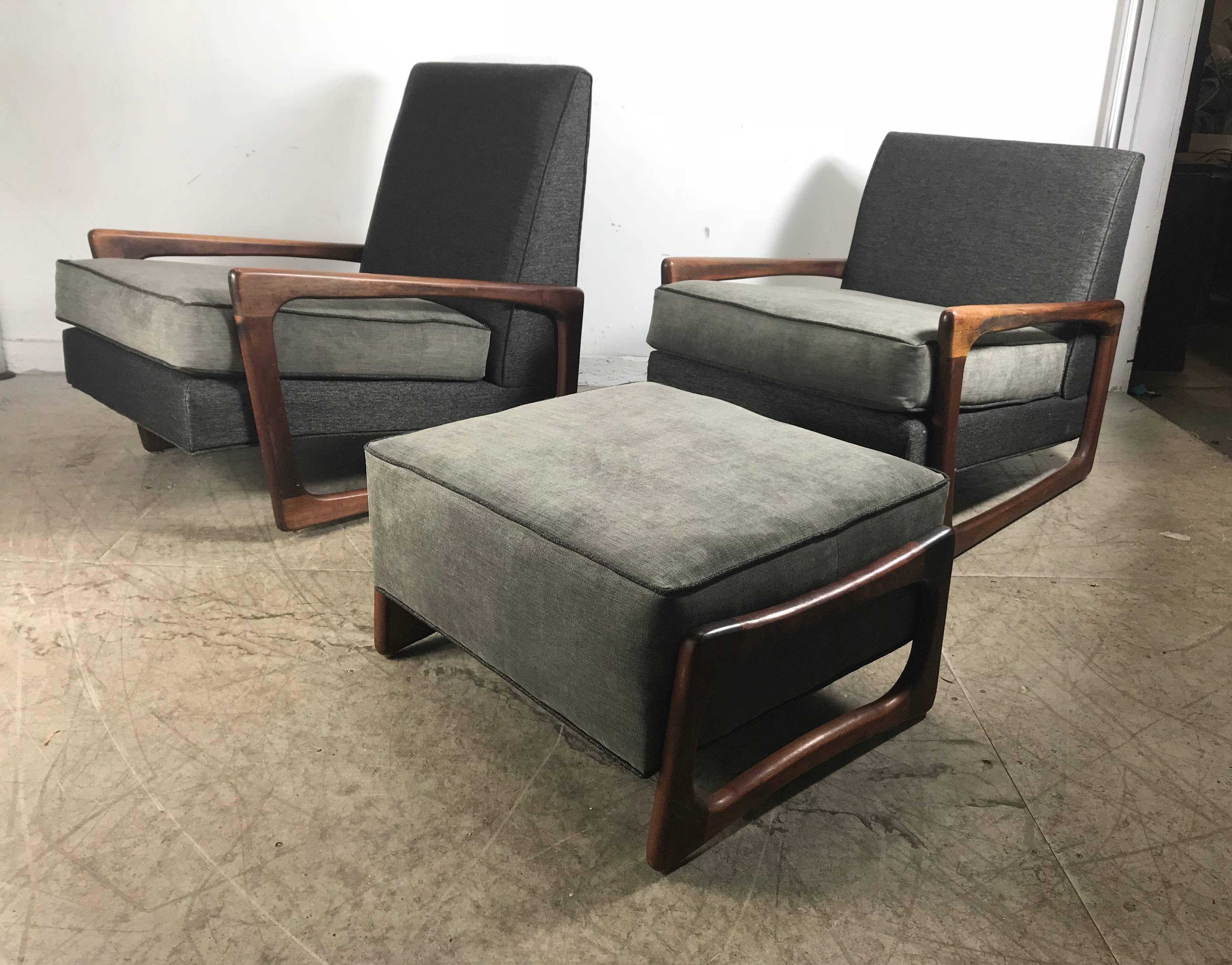 American Stunning Classic Modernist Sculptural Lounge Chairs and Ottoman Adrian Pearsall