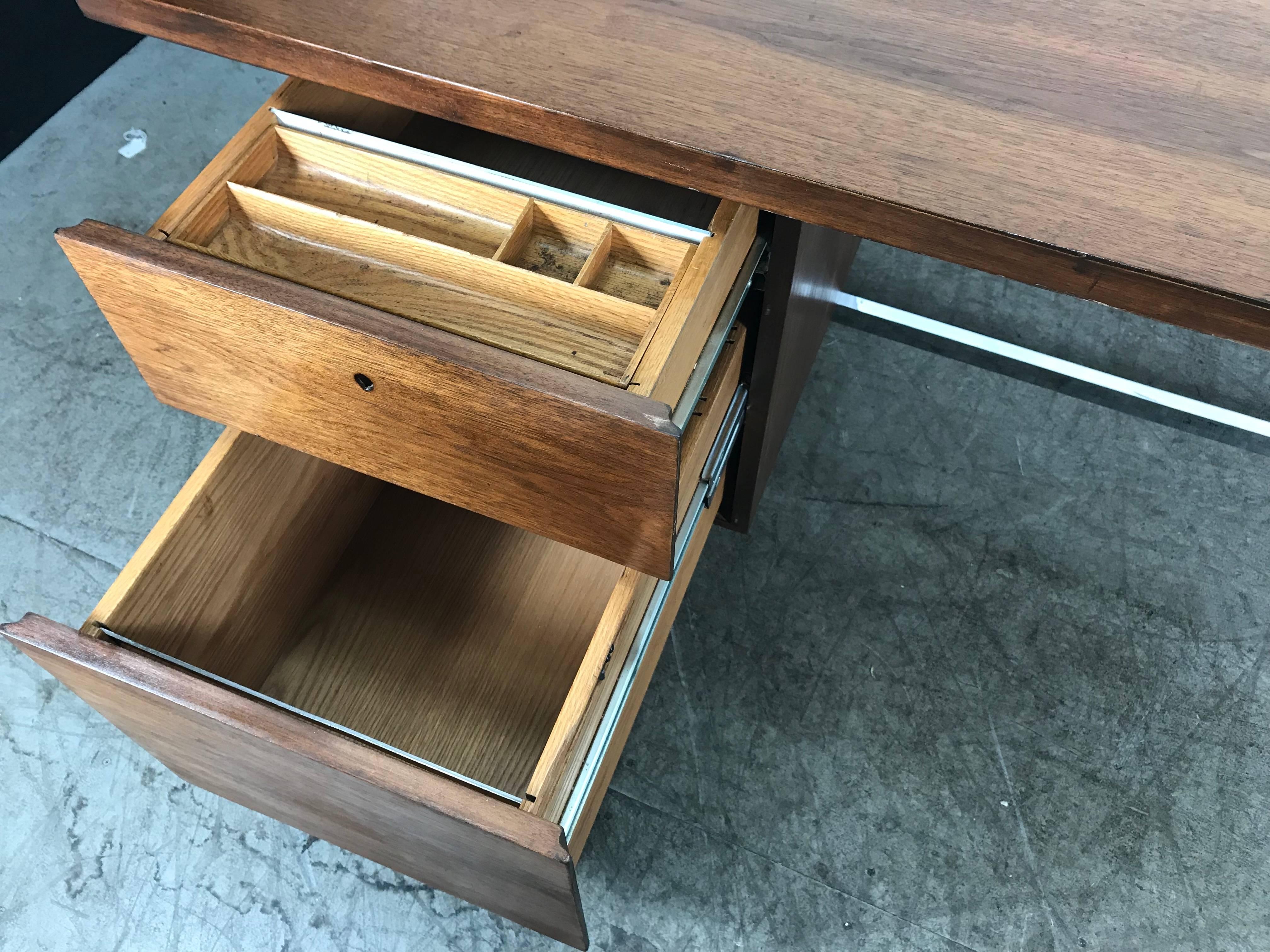 20th Century Classic Midcentury Walnut and Chrome Florence Knoll Desk Knoll For Sale