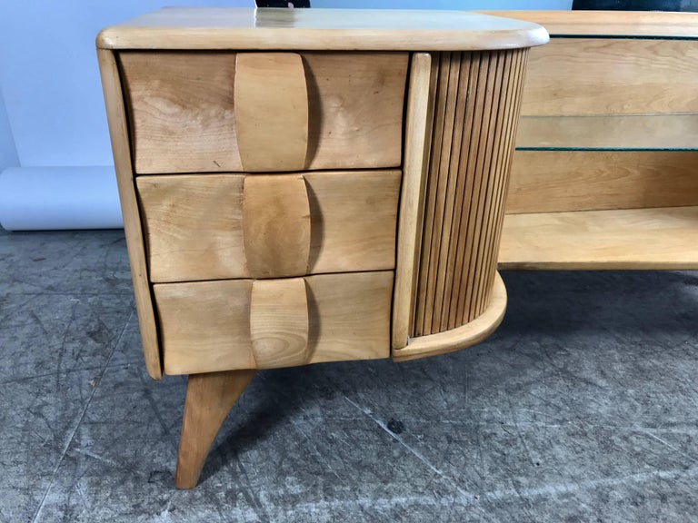 Classic Heywood Wakefield Mid Century Modern Vanity Or Dressing Table For At 1stdibs Classic Heywood Wakefield Mid Century, Heywood Wakefield Vanity Desk