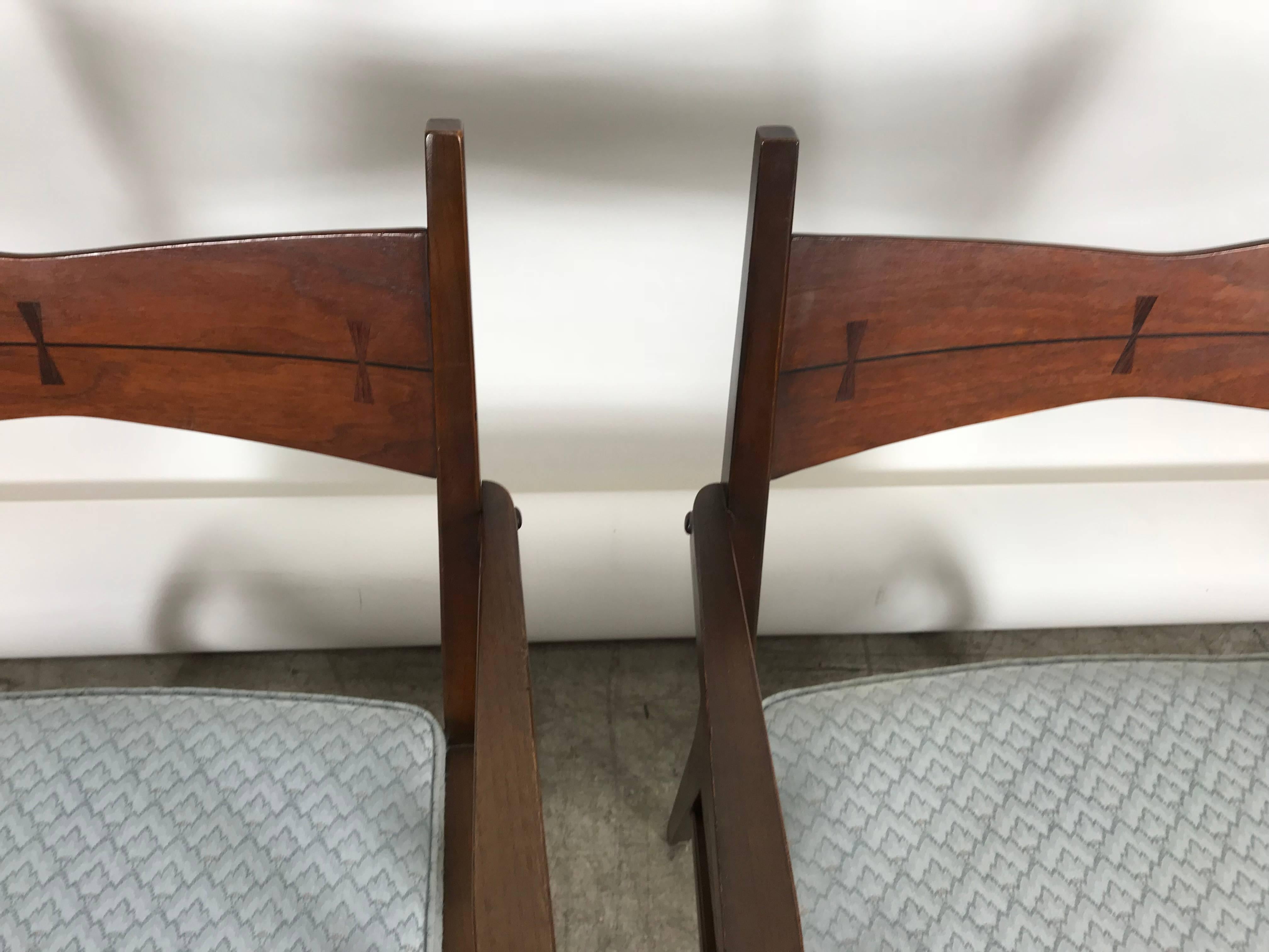 Set of Six Mid-Century Modern Dining Chairs, Lane Tuxedo, Butterfly Inlay 1