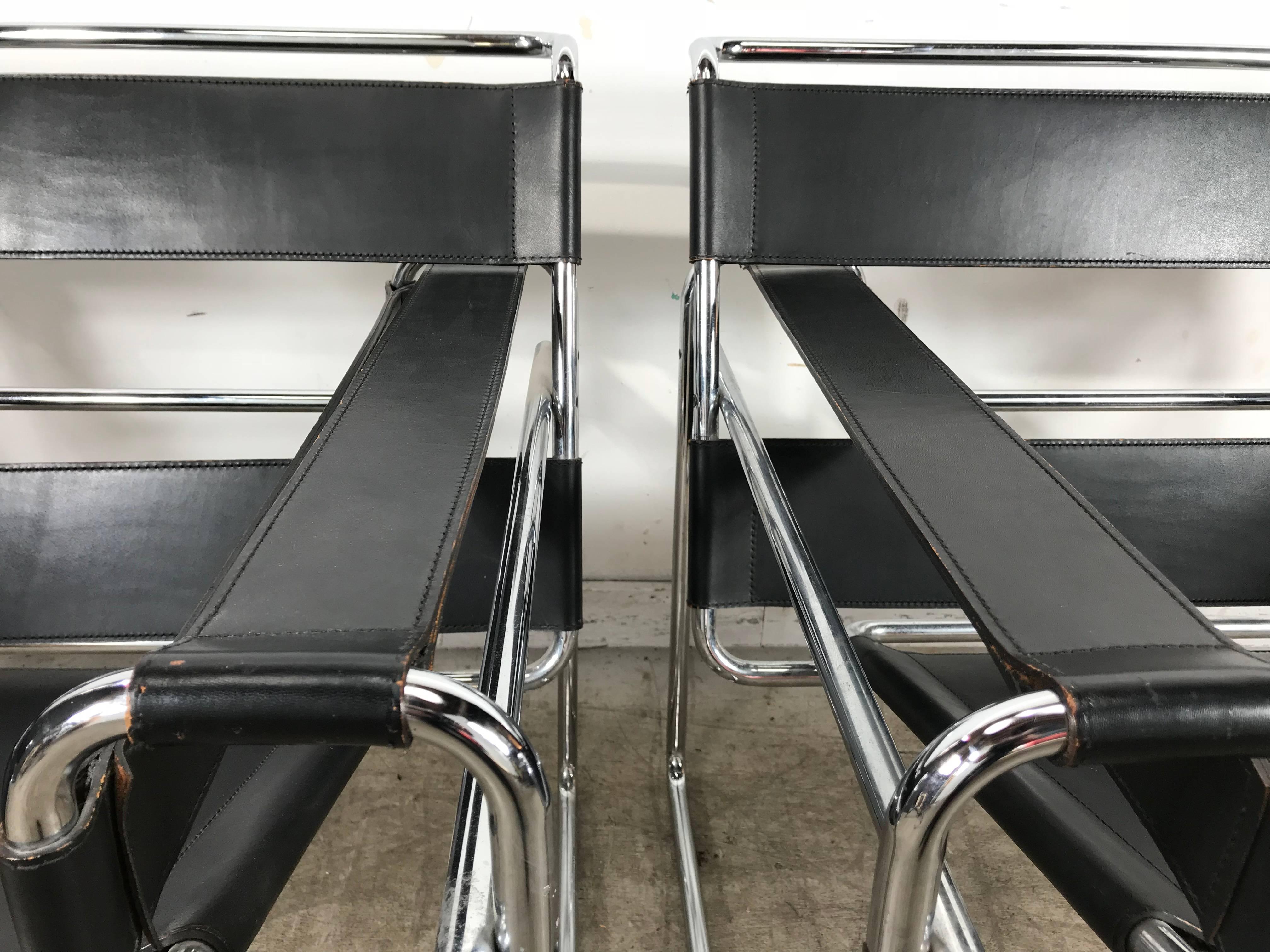 Pair of Classic Bauhaus Marcel Breuer, Wassily Chairs for Knoll In Excellent Condition In Buffalo, NY
