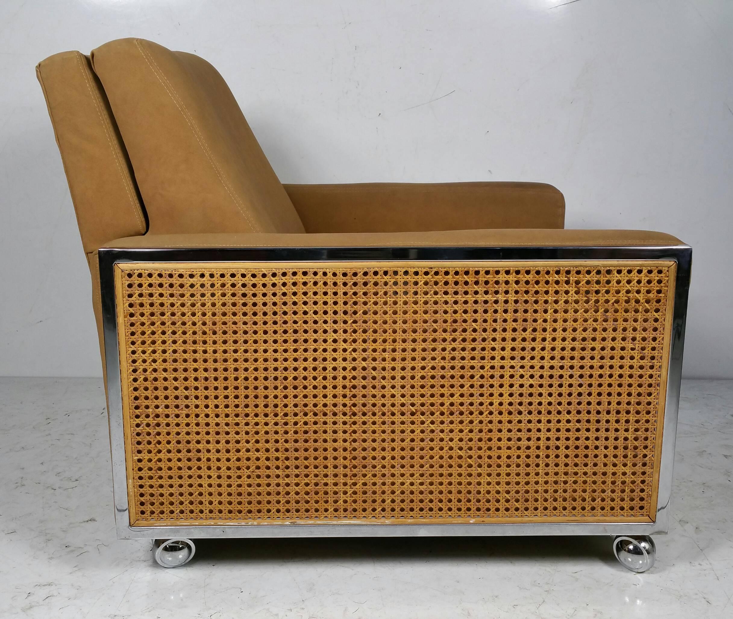Mid-20th Century Modernist Three Position Reclining Chair by Milo Baughman