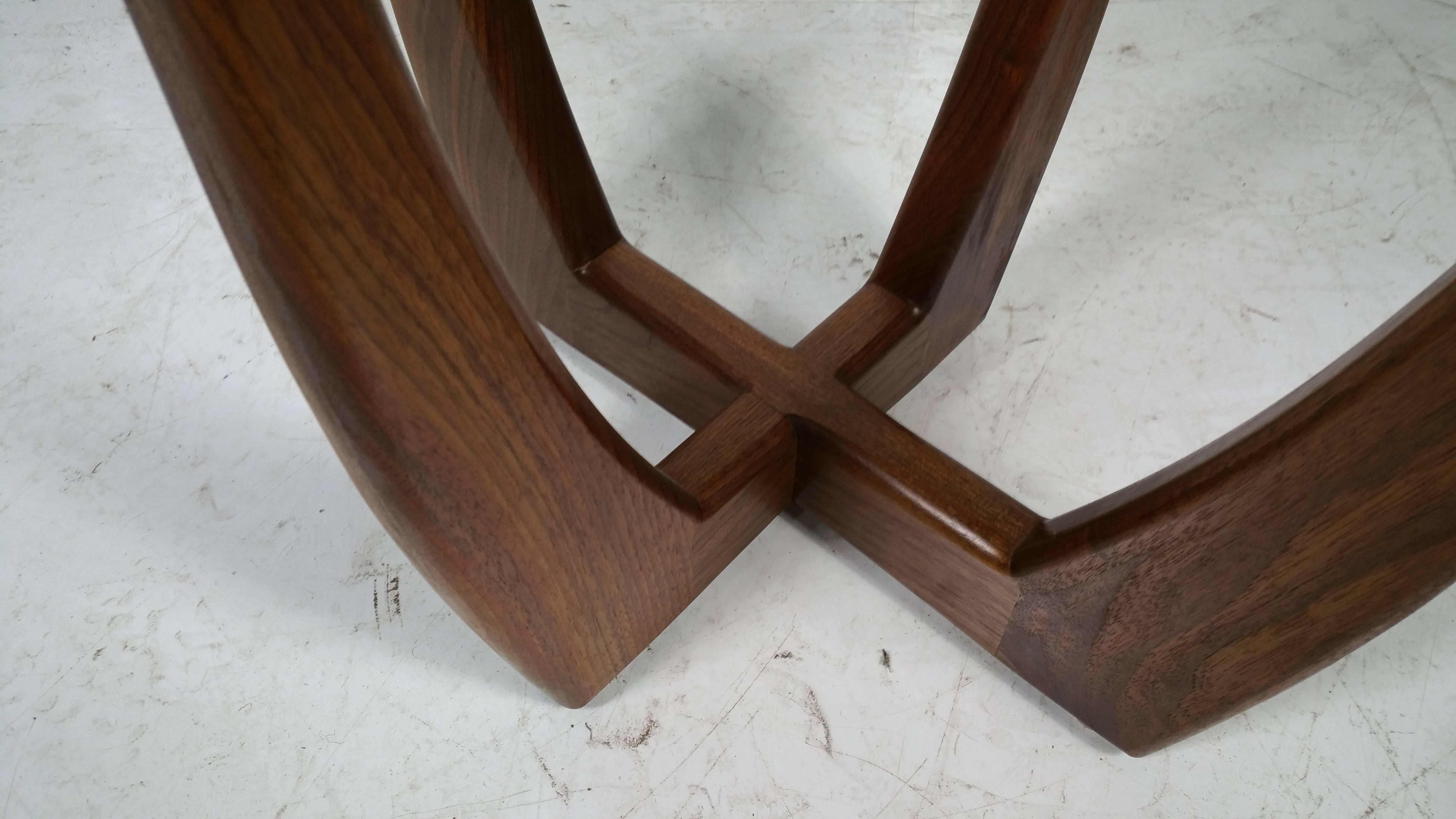 Modernist Free Edge Figured Walnut Table by Griff Logan In Excellent Condition For Sale In Buffalo, NY