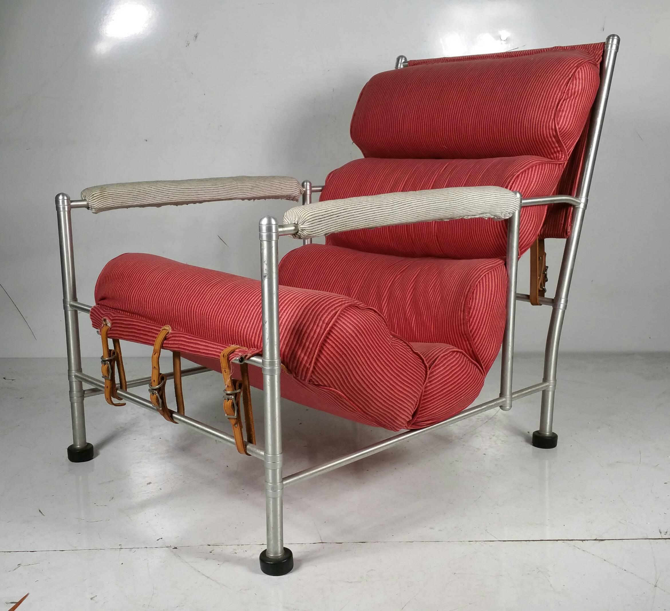 Warren McArthur Lounge Chair, Machine Age, Art Deco  In Good Condition In Buffalo, NY