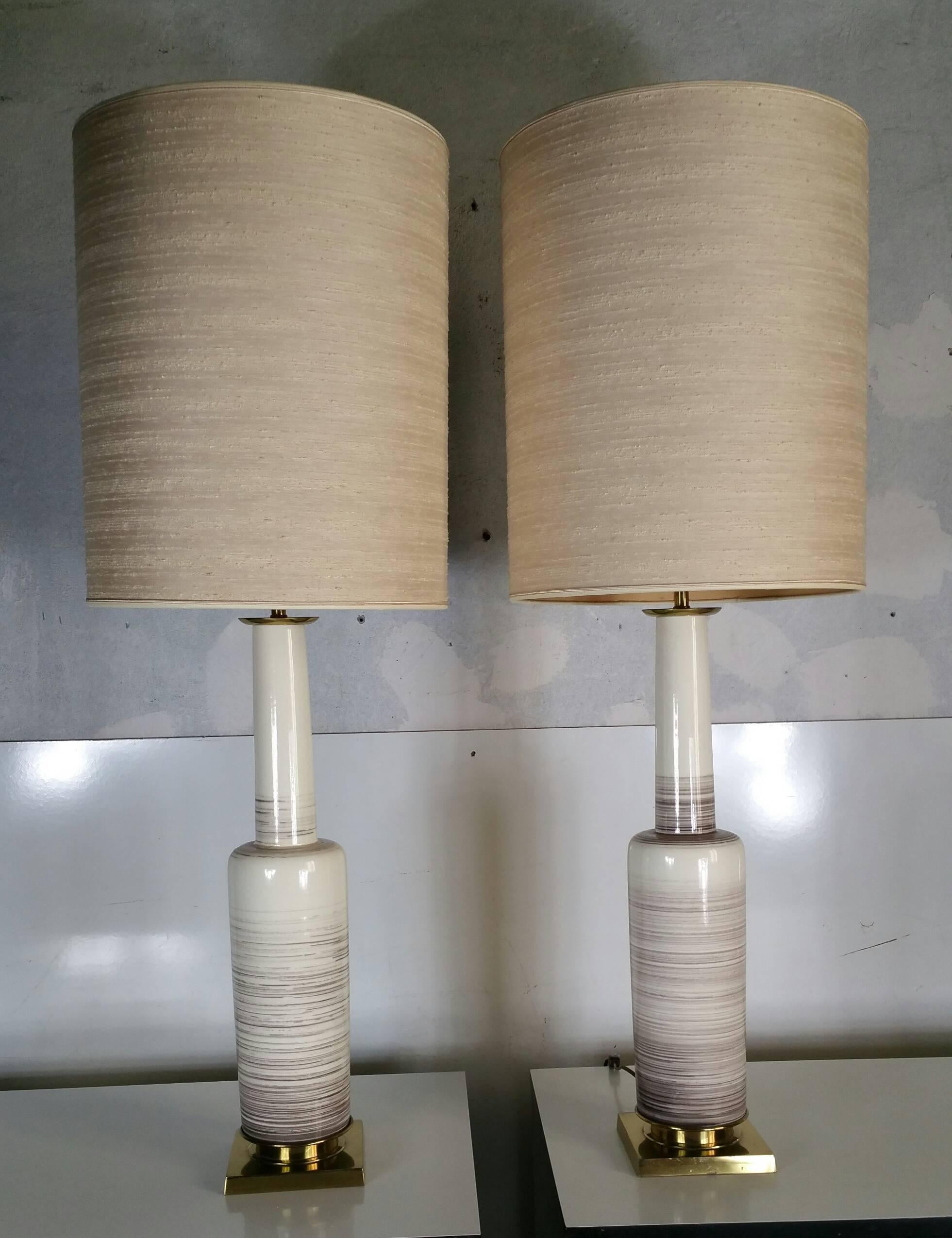 American Pair of Architectural Beige and Grey Crackle Glazed Ceramic Lamps by Stiffel