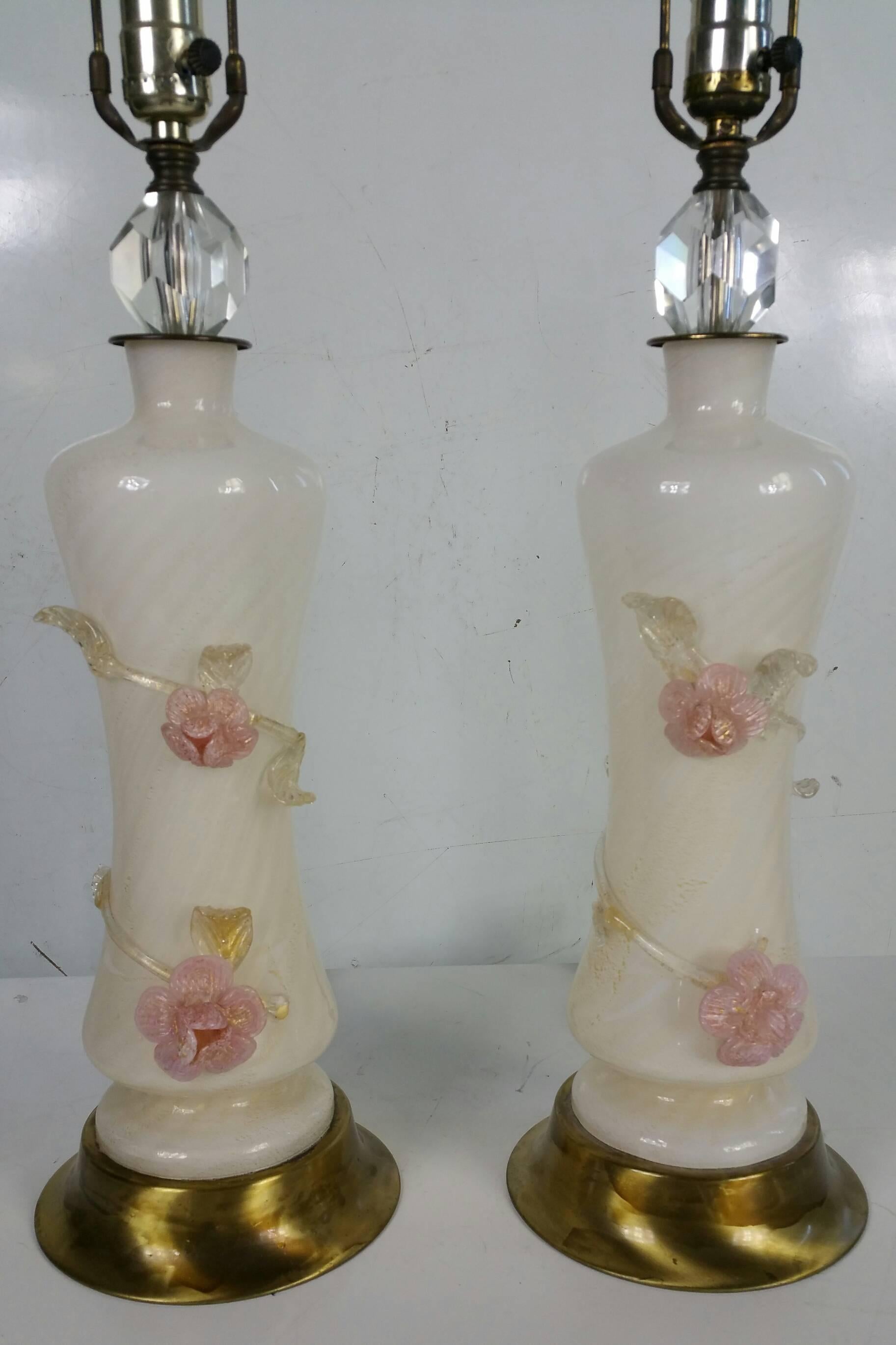 Pair Murano Lamps, Applied Flower Detail, Opalescent, Gold and Pink In Good Condition In Buffalo, NY