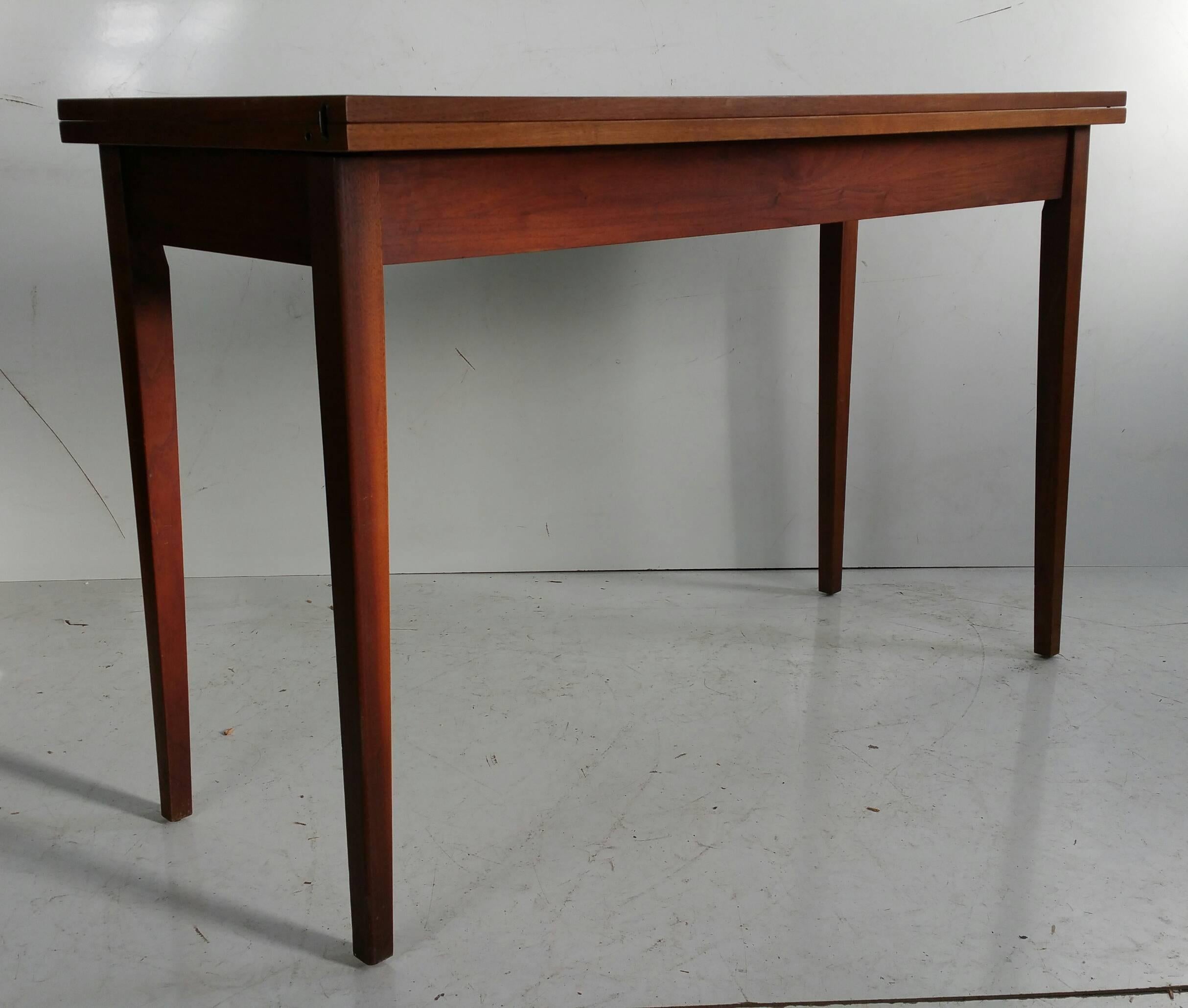 American Modern Walnut Console, Dining Table In Excellent Condition In Buffalo, NY