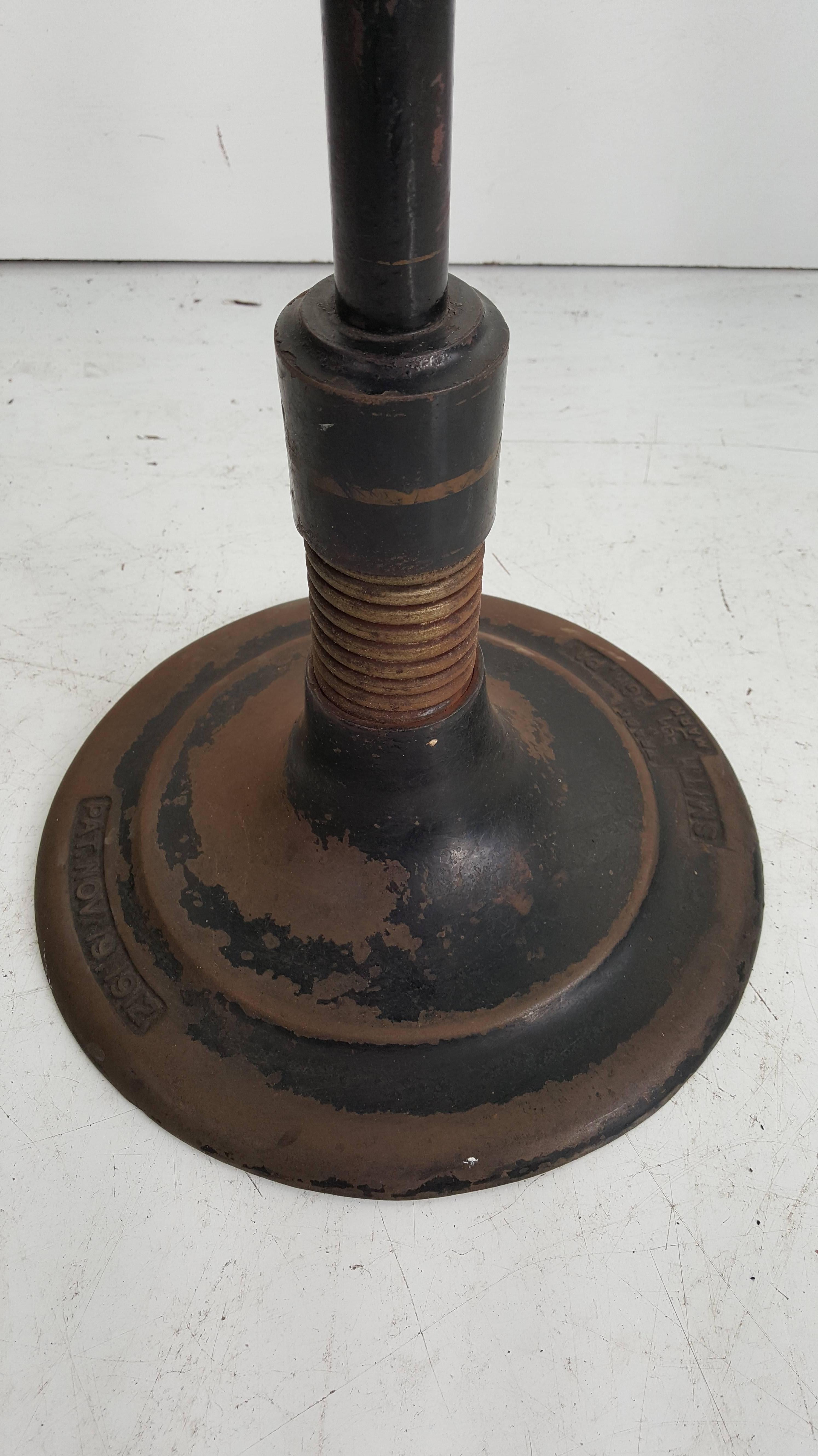 Industrial Dentists Stool by Smith PGH of Philadelphia USA In Distressed Condition In Buffalo, NY