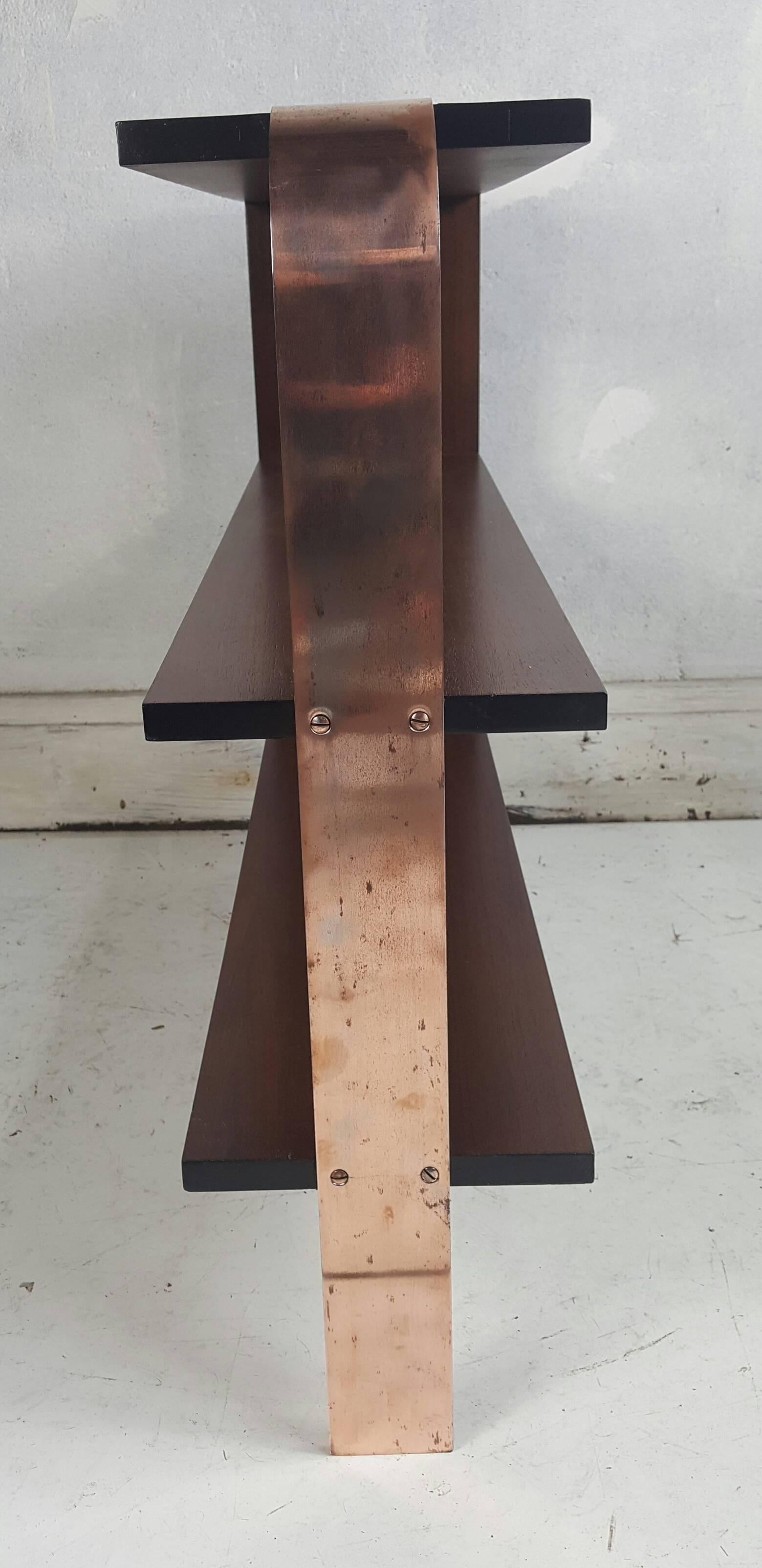 Mid-20th Century Art Deco Streamline Table/Shelf Walnut, Flat Bar Copper, Manner of Gilbert Rohde