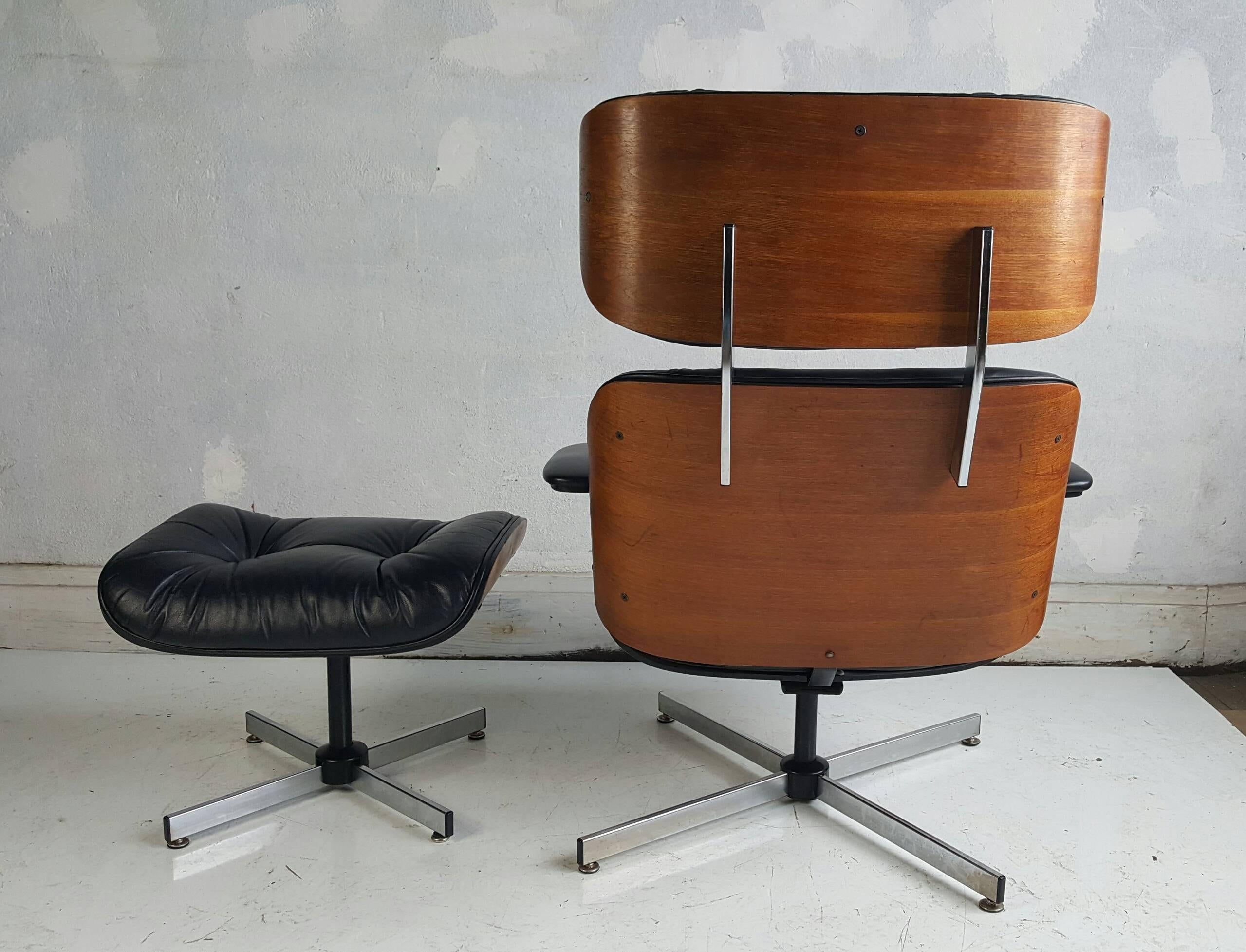 Mid-Century Modern Chair and Ottoman by George Mulhauser for Plycraft, Eames Style