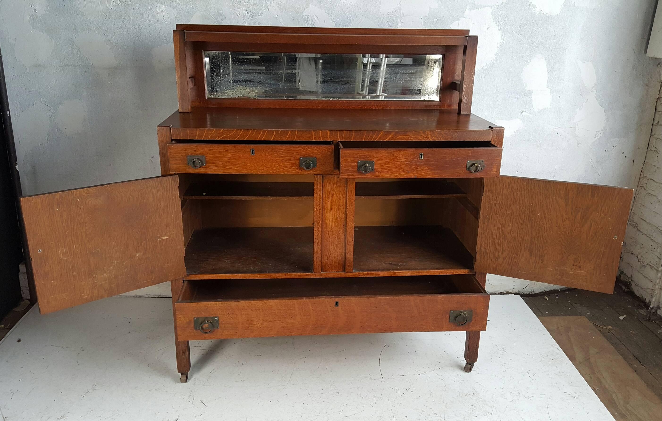 American Arts and Crafts Oak Buffet or Server