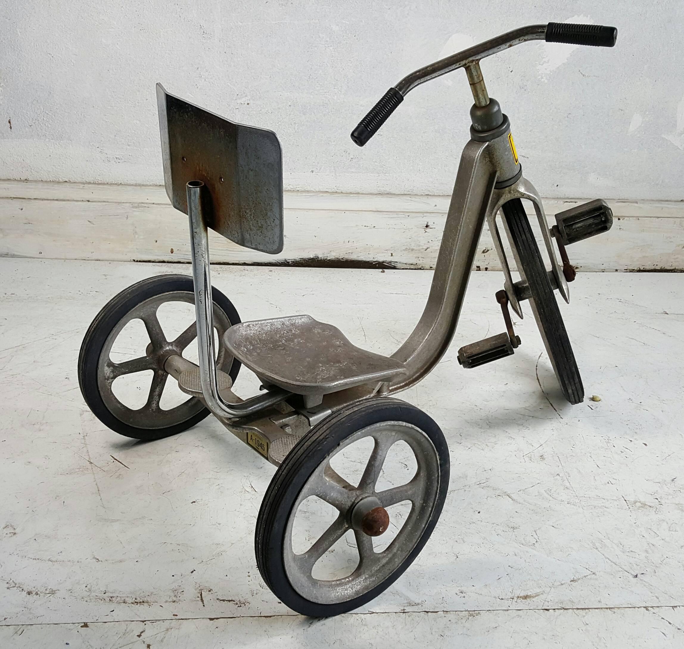 Américain Tricycle en aluminium 