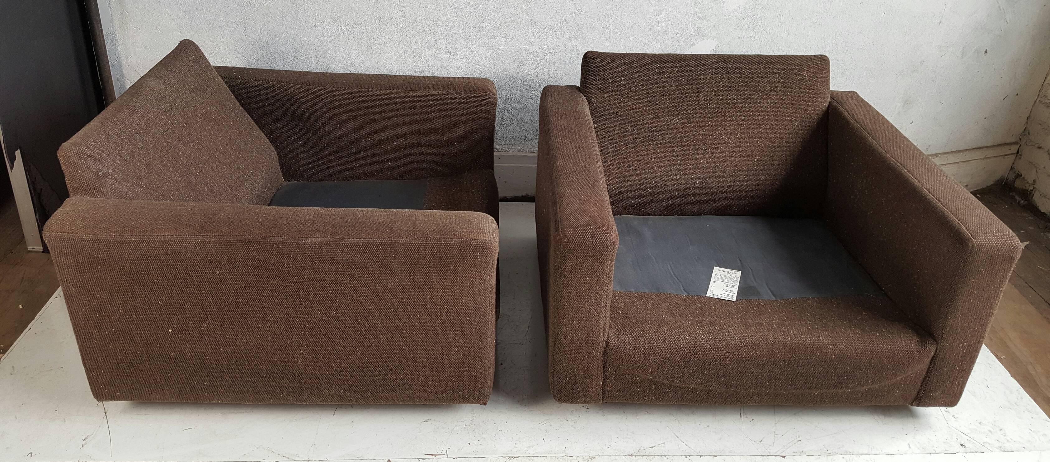Mid-Century Modern Pair of Milo Baughman for Thayer Coggin Cube Lounge Chairs