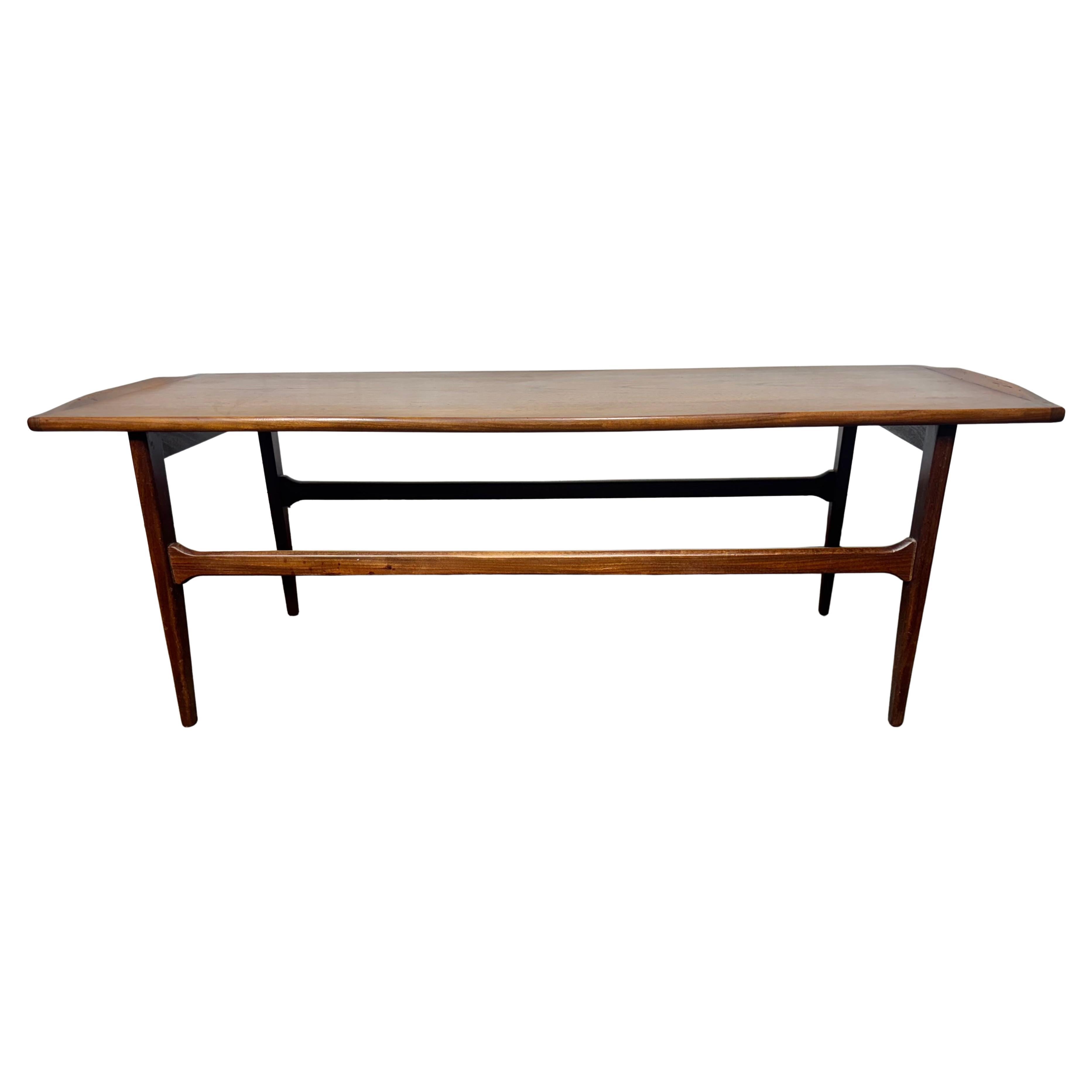 Tavolino in teak Tove & Edvard Kindt-Larsen, classico modernista scandinavo in vendita