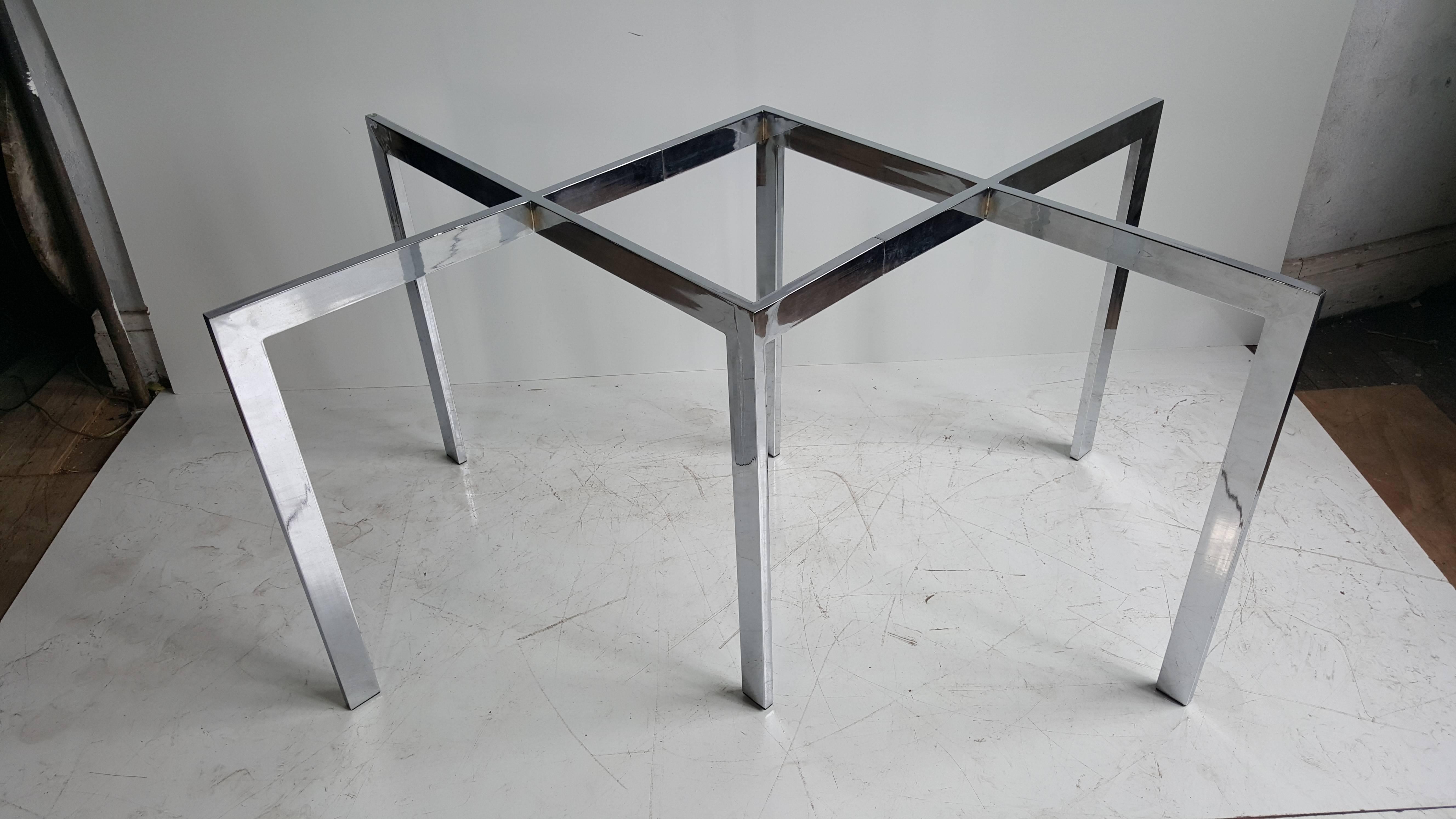 Milo Baughman, Thayer Coggin Chrome X Base and Glass Dining Table In Good Condition In Buffalo, NY