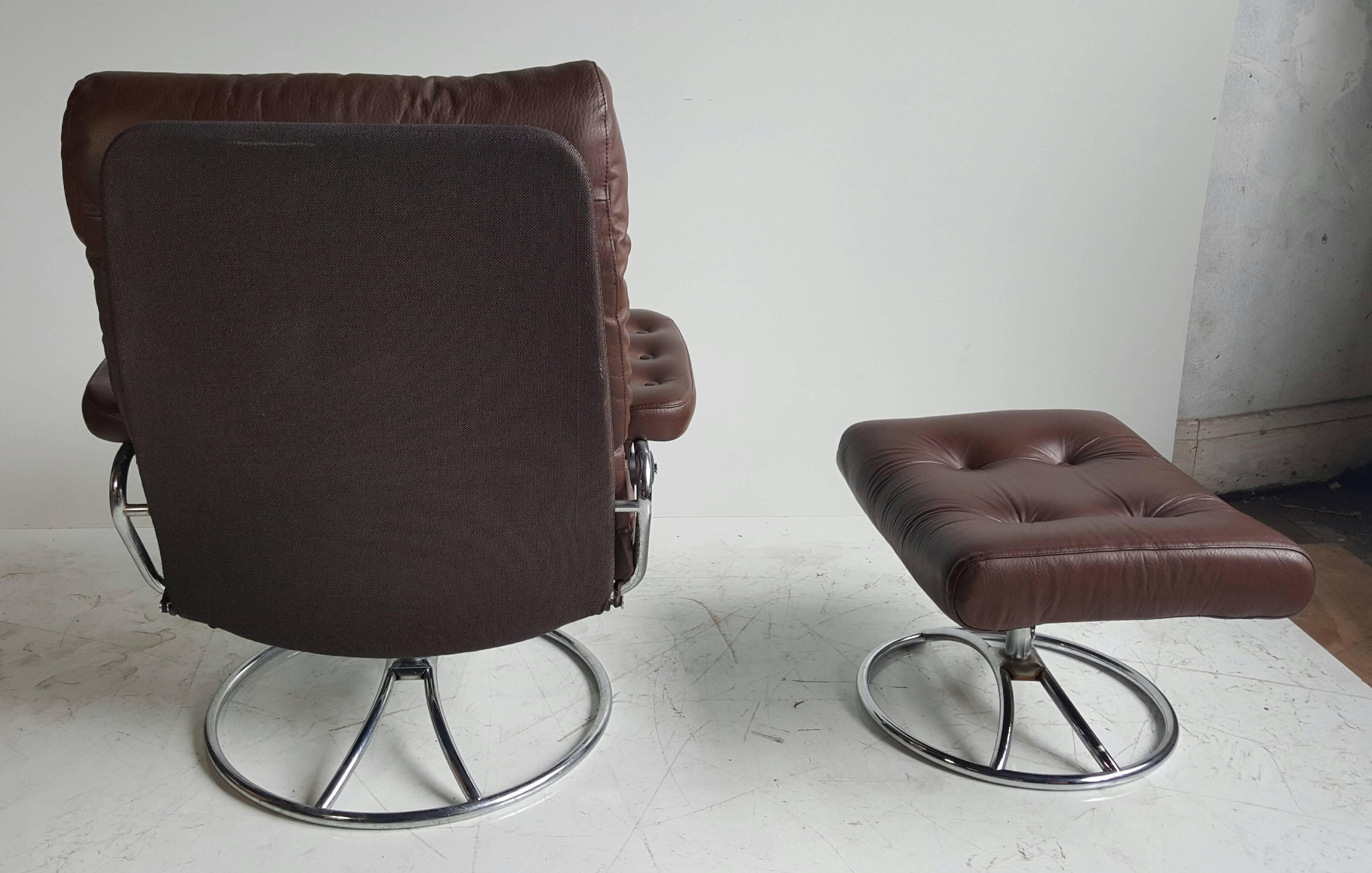 Scandinavian Modern Brown Leather Ekornes Stressless Lounge with Ottoman, 1960