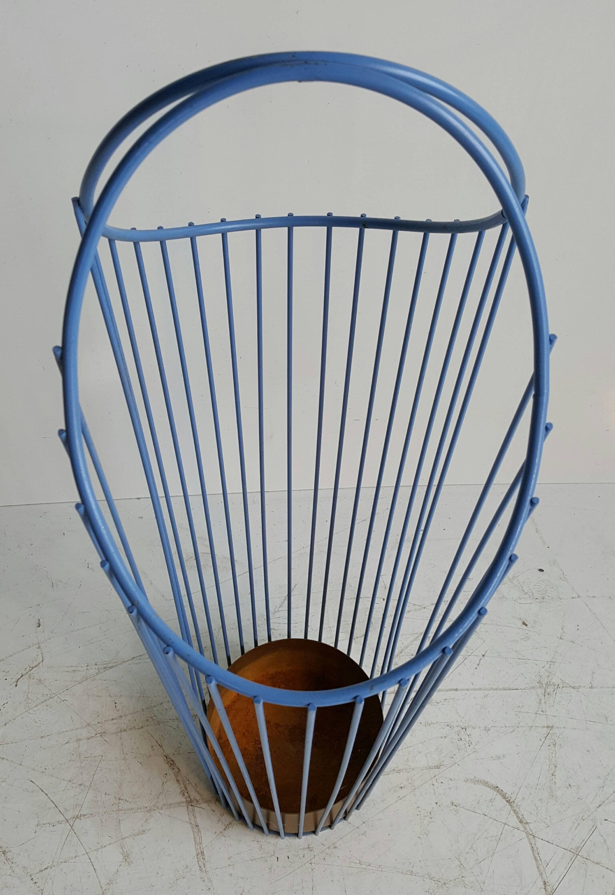 Modernist Wire Iron Umbrella Stand, Painted Periwinkle Blue, Mathieu Matégot In Good Condition In Buffalo, NY