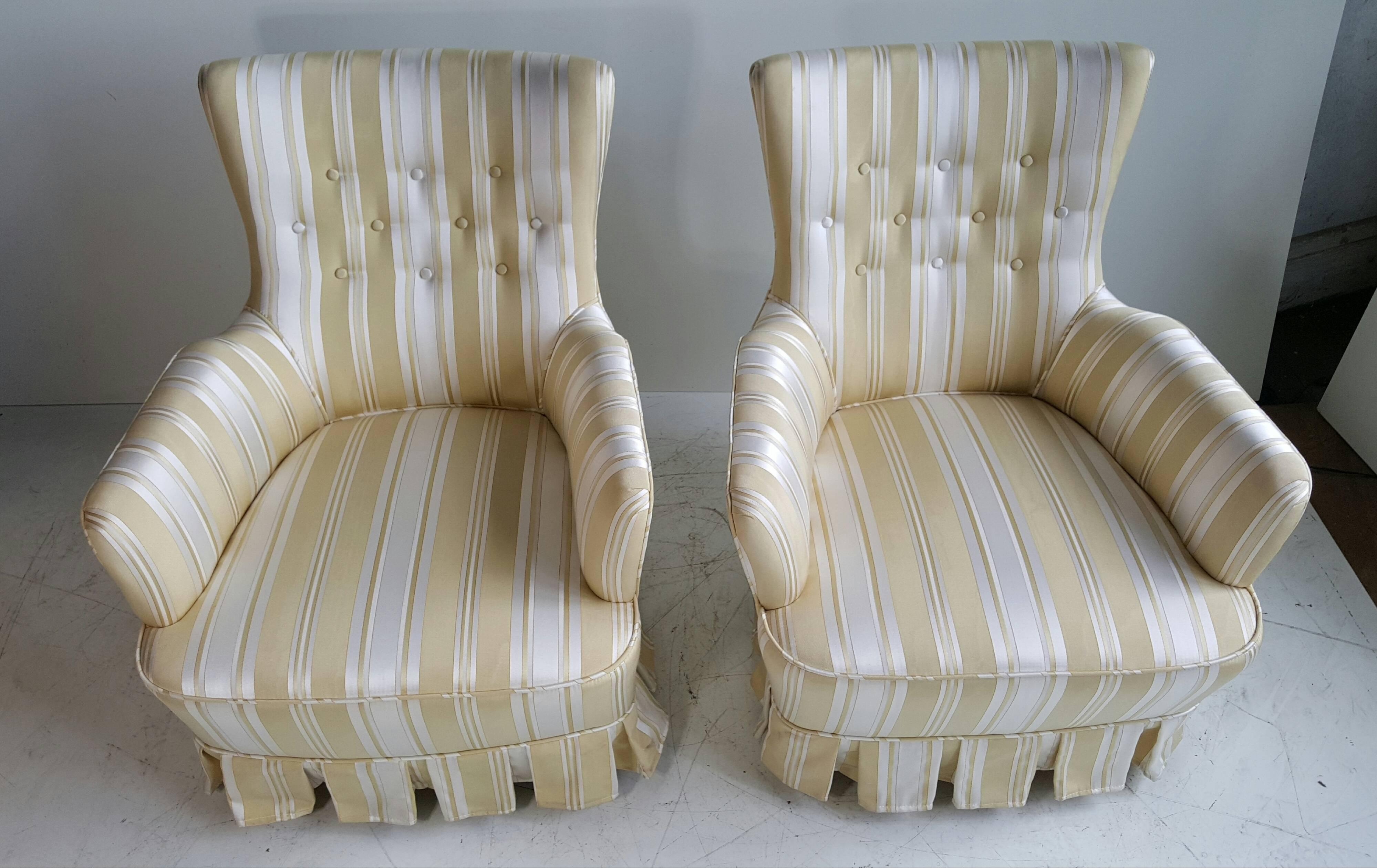 Mid-Century Modern Pair of Modernist Traditional Italian Boudoir Chairs, Silk, Paolo Buffa
