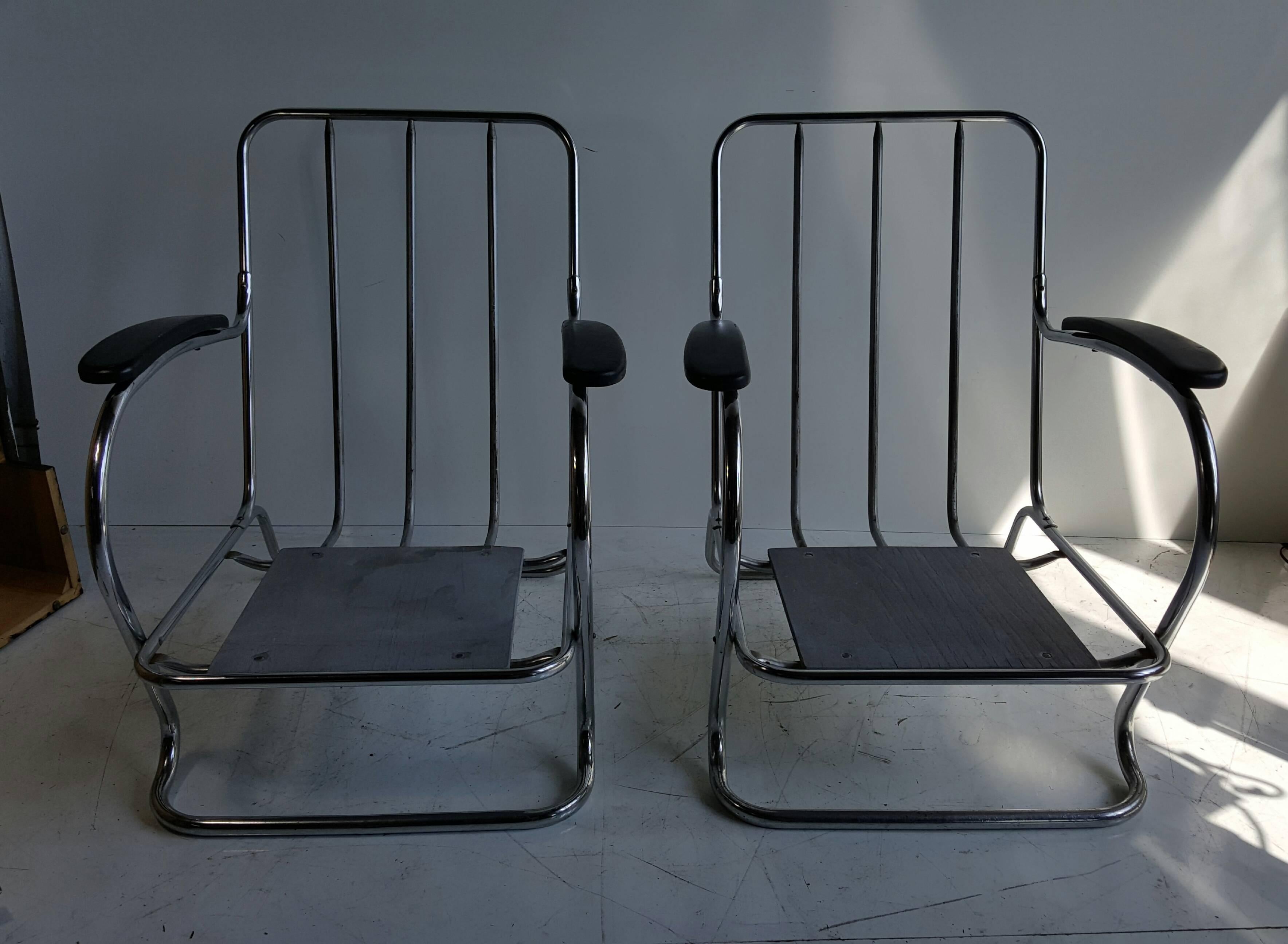 Américain Paire de chaises longues Art Déco tubulaires chromées, K E M Weber, Lloyd en vente