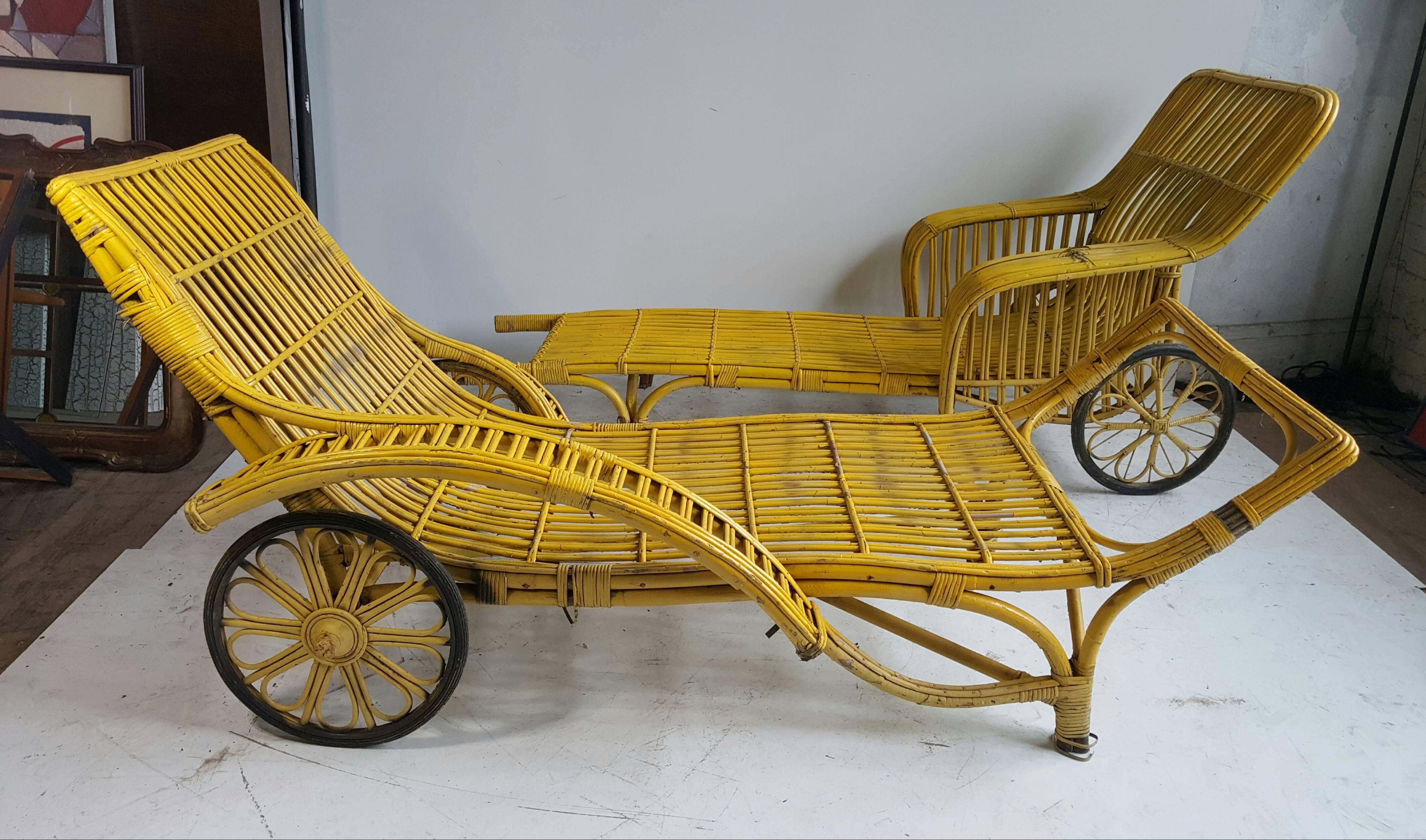 Wonderful pair of Art Deco Split Reed chaise longue chairs, 