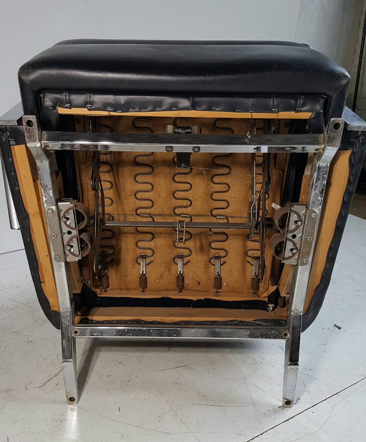 Classic Modernist 'Lazy Boy" Recliner, Stunning Black and Chrome For