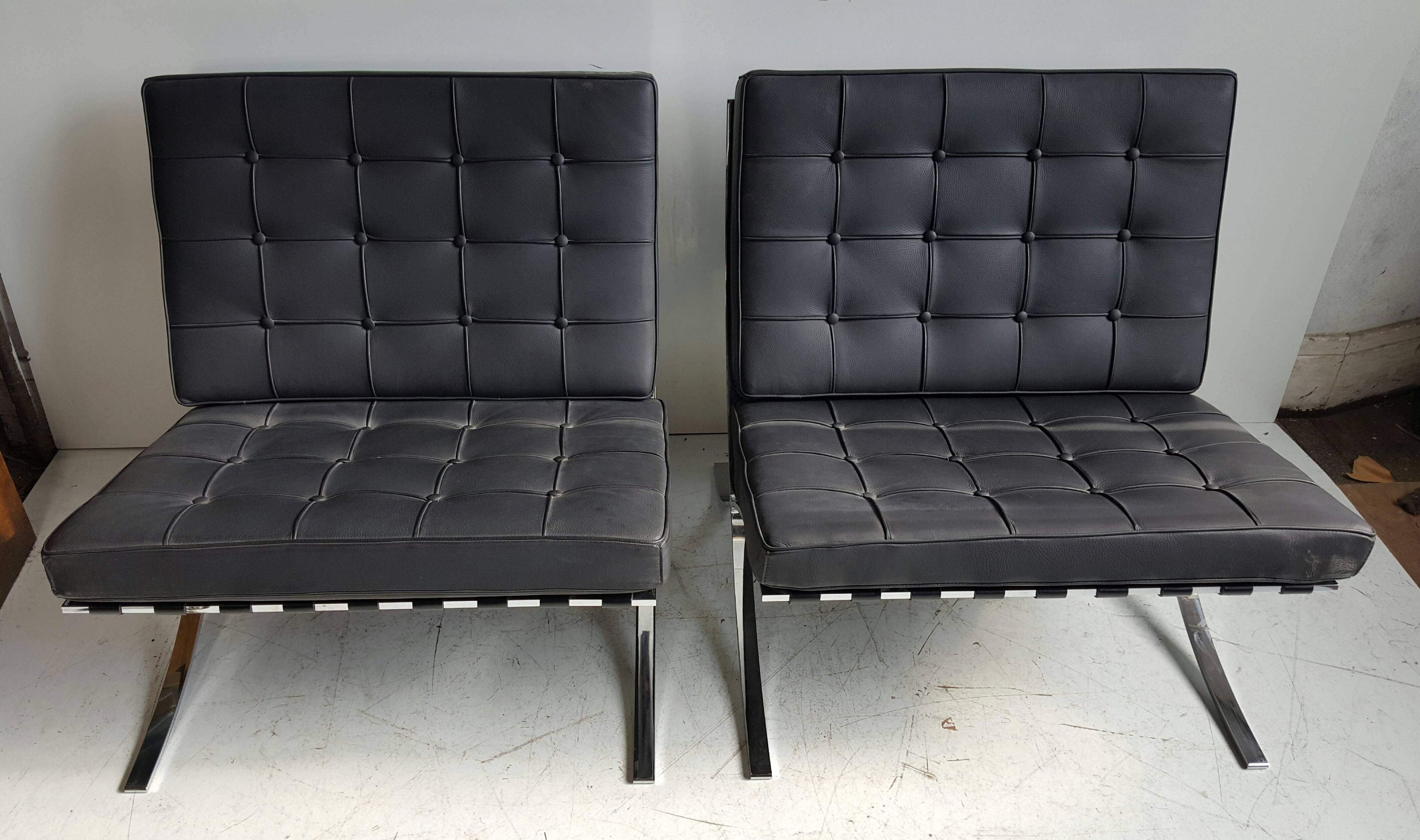 Classic Pair Modernist Barcelona Chairs, Mies van der Rohe Made in Italy In Excellent Condition In Buffalo, NY