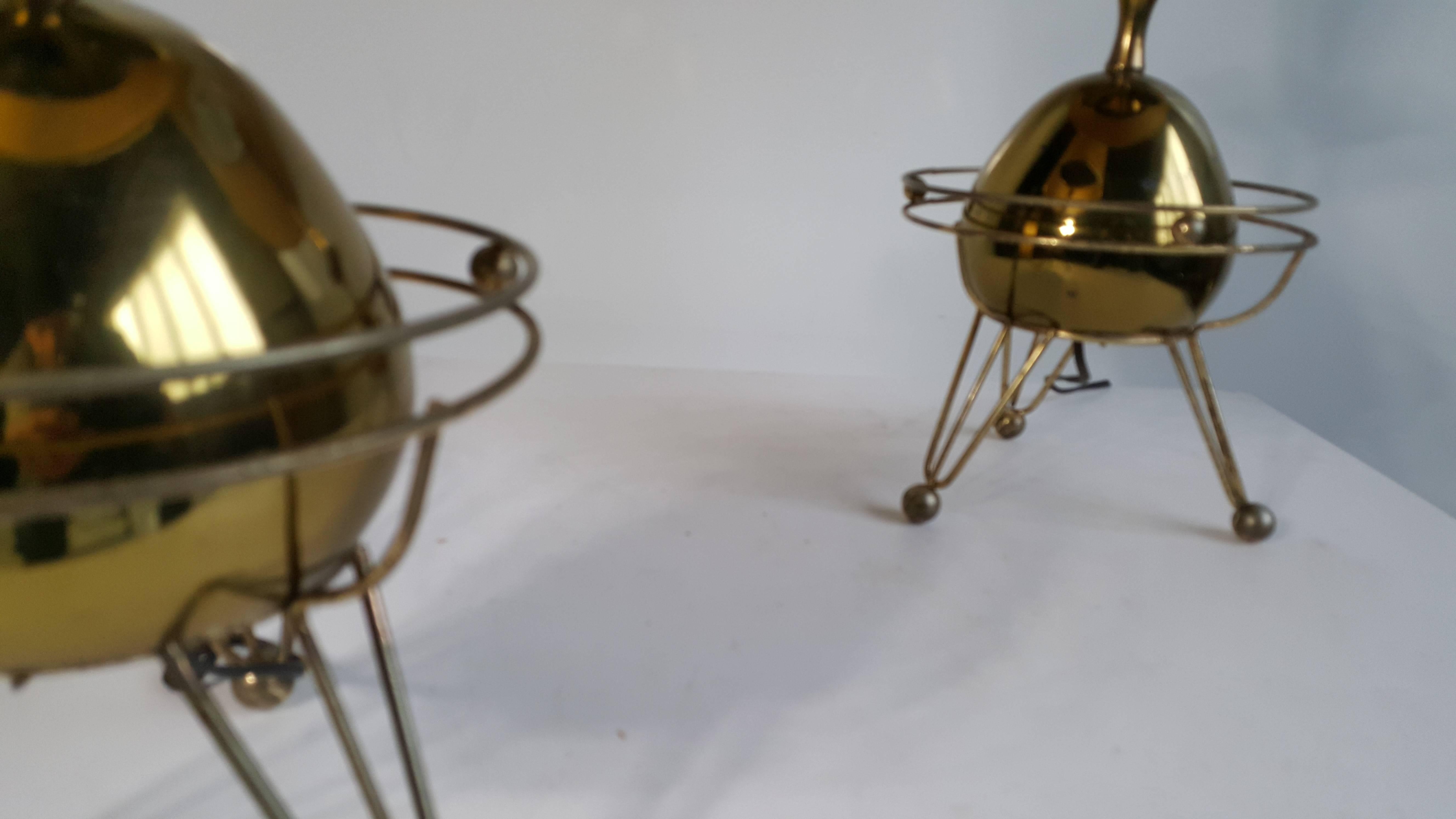 American Classic Pair of Mid-Century Modern Brass Atomic Lamps, Nessen Studios