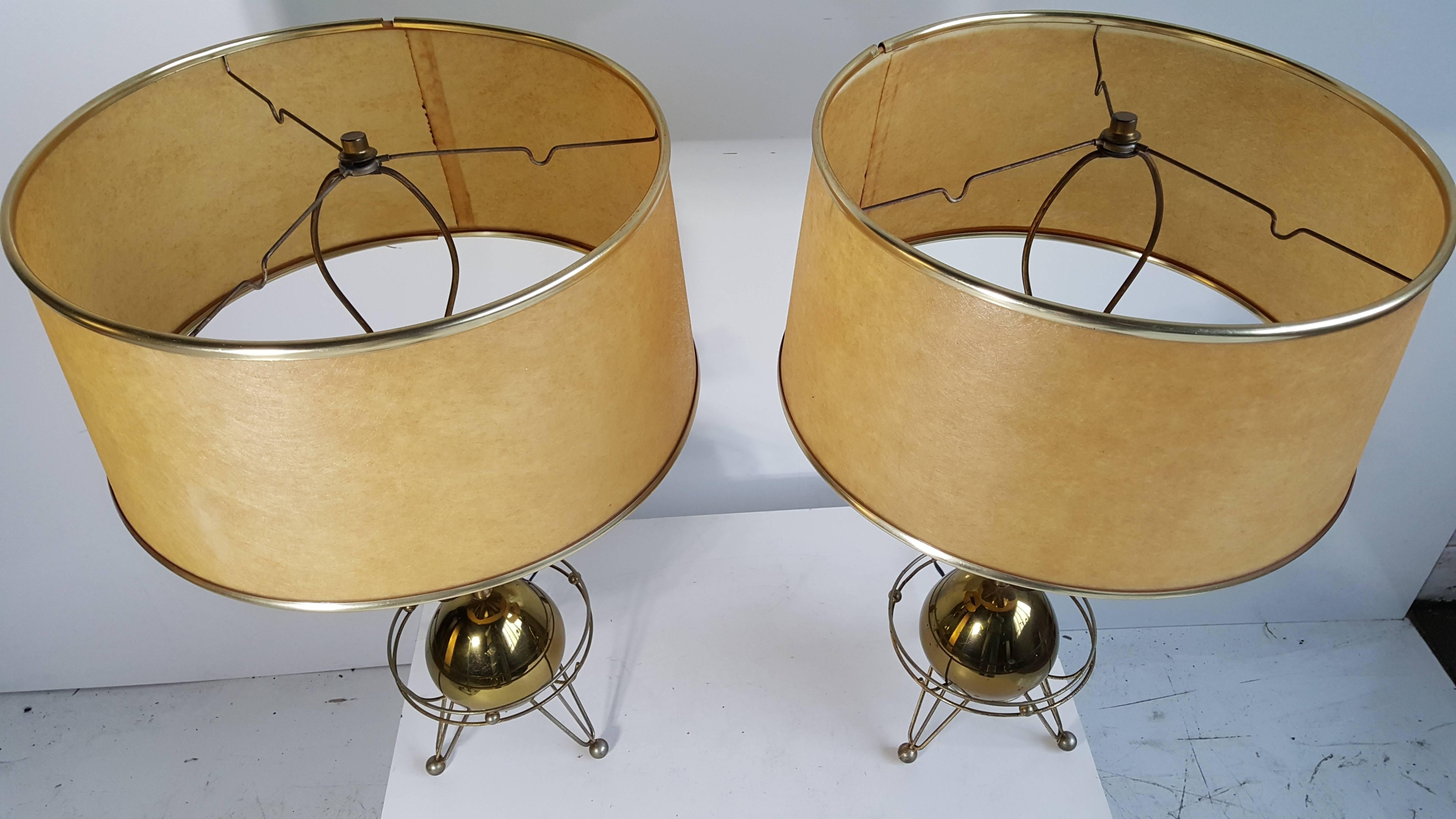Classic Pair of Mid-Century Modern Brass Atomic Lamps, Nessen Studios In Good Condition In Buffalo, NY
