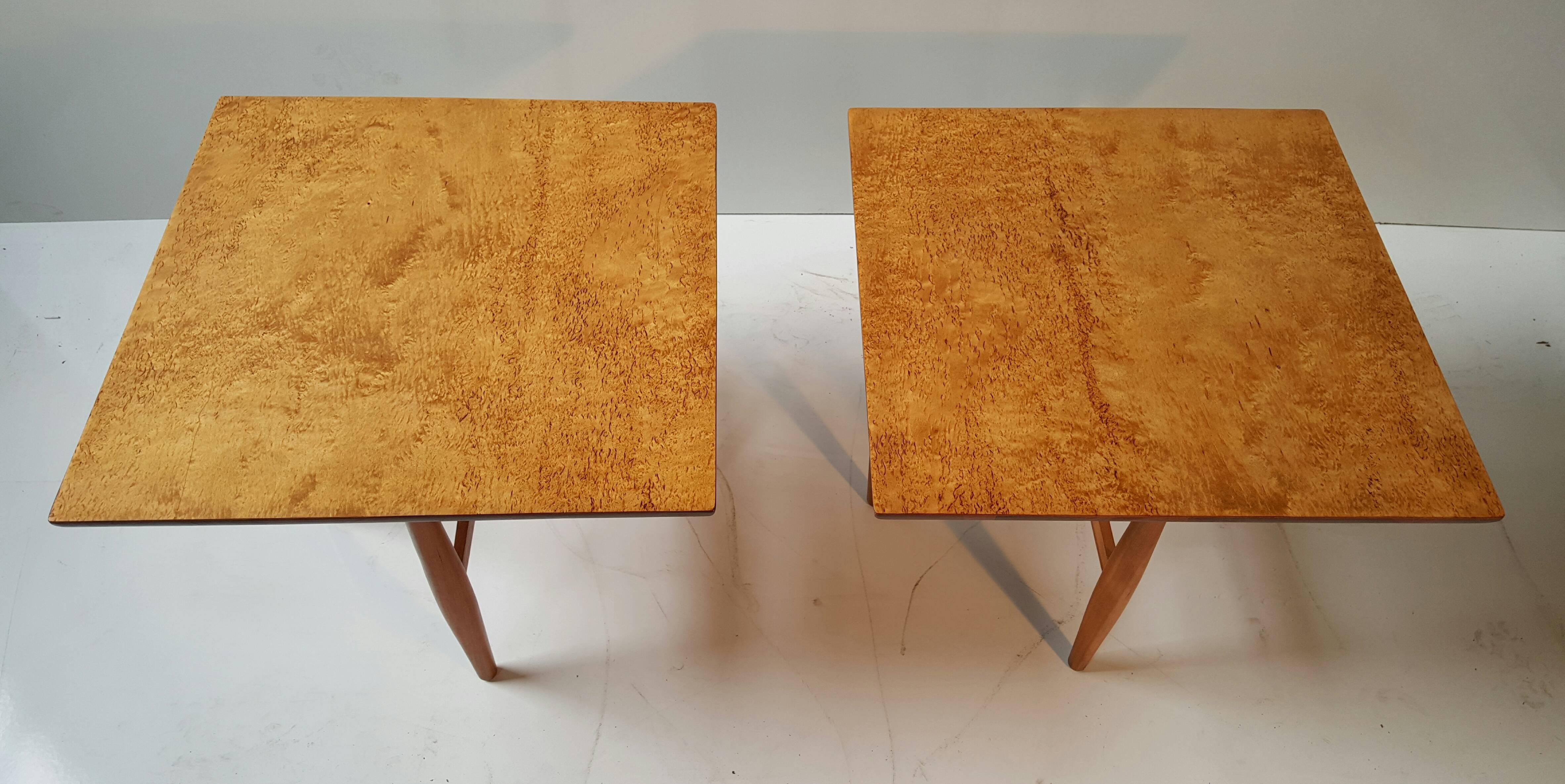 Mid-Century Modern Pair of Mid-Century End Tables, Stylish Spalted Pecan by Fine Arts Furniture Co.