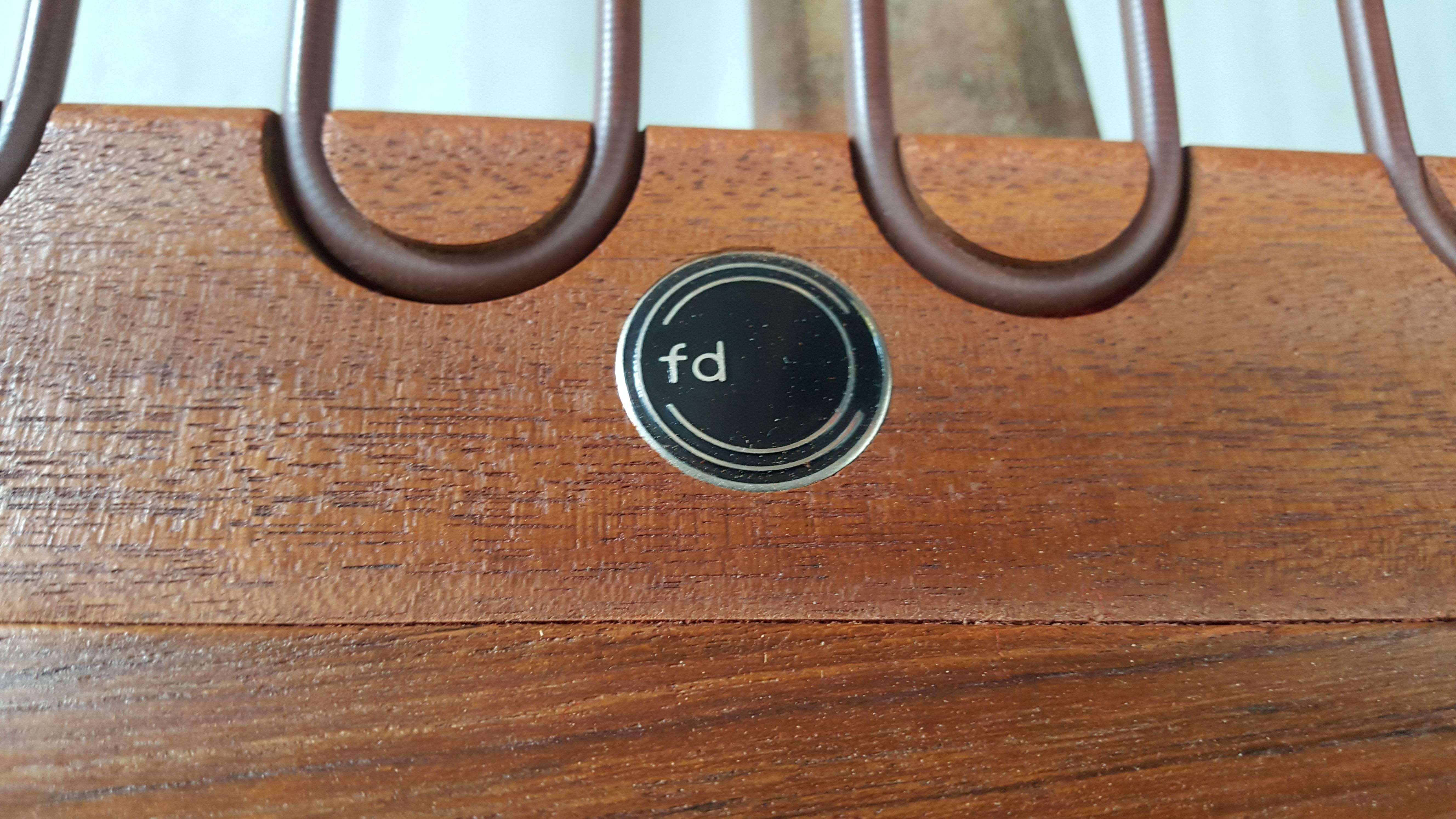 Peter Hvidt & Orla Mølgaard-Nielsen Set of Teak Daybeds and Corner Table In Good Condition In Buffalo, NY