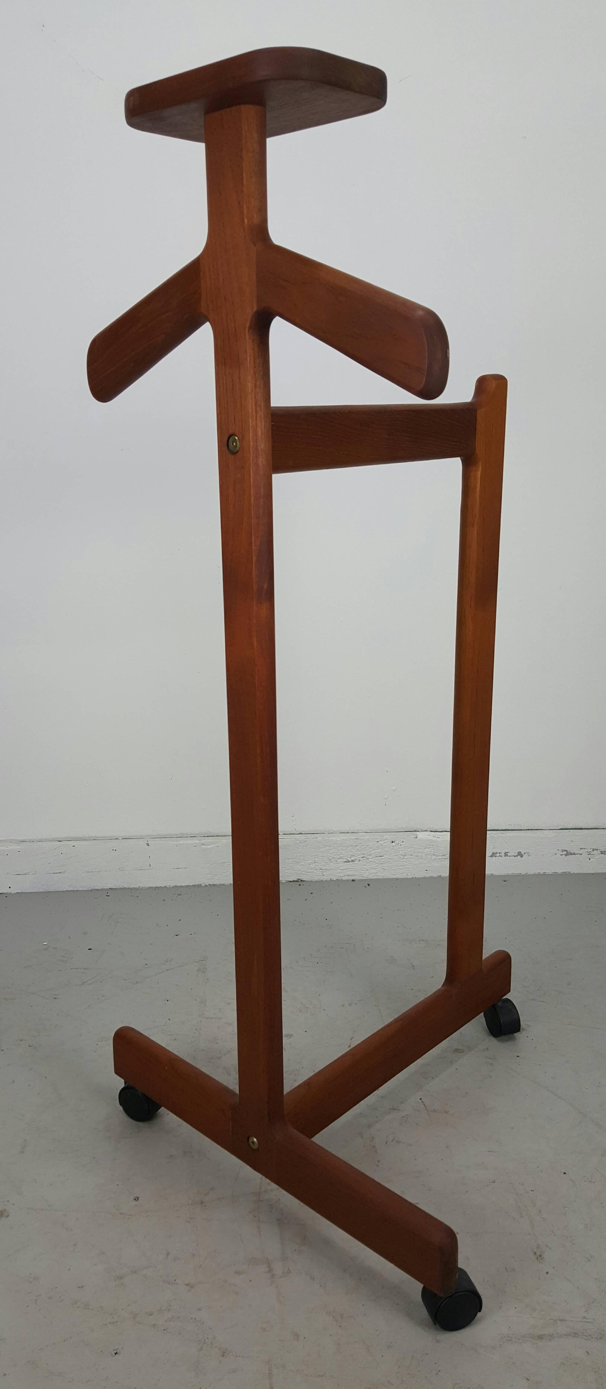 Mid-Century Modern, Architectural Teak Valet by Johannes Sorth, Bornholm In Excellent Condition In Buffalo, NY