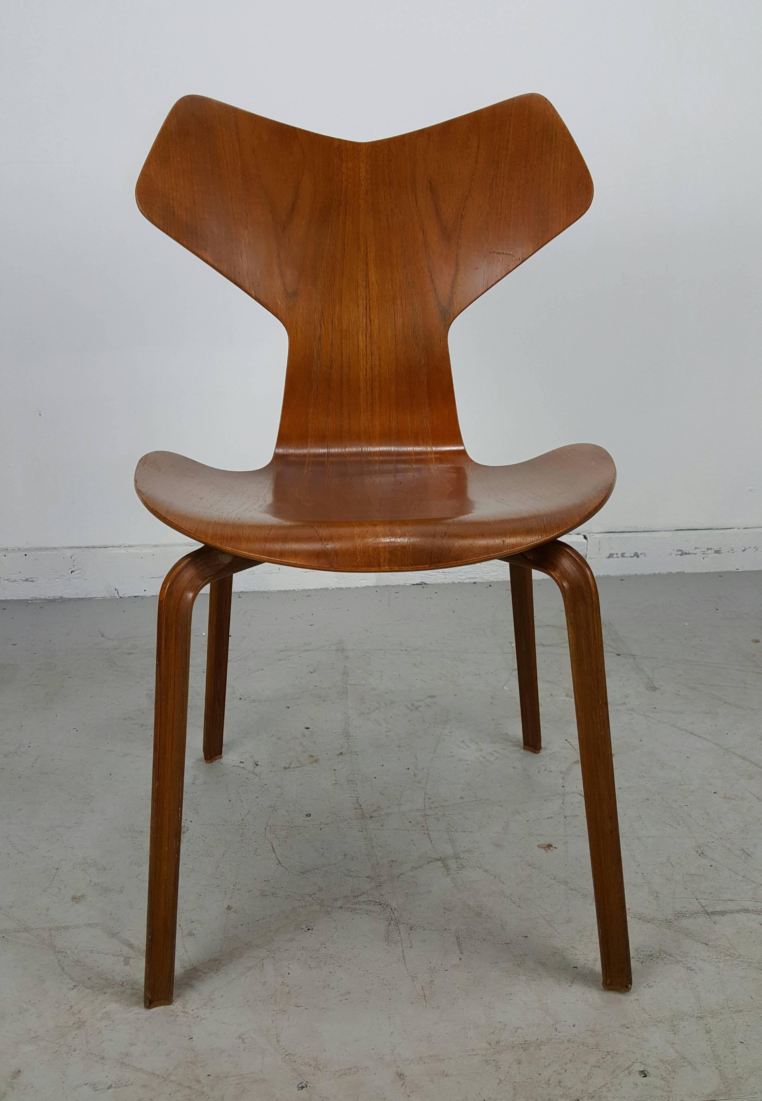 The Grand Prix is a stackable plywood chair, designed by the Danish architect and designer Arne Jacobsen in 1957 and presented at the Spring Exhibition of Danish arts and crafts at the Danish Museum of Art & Design in Copenhagen.

Originally known
