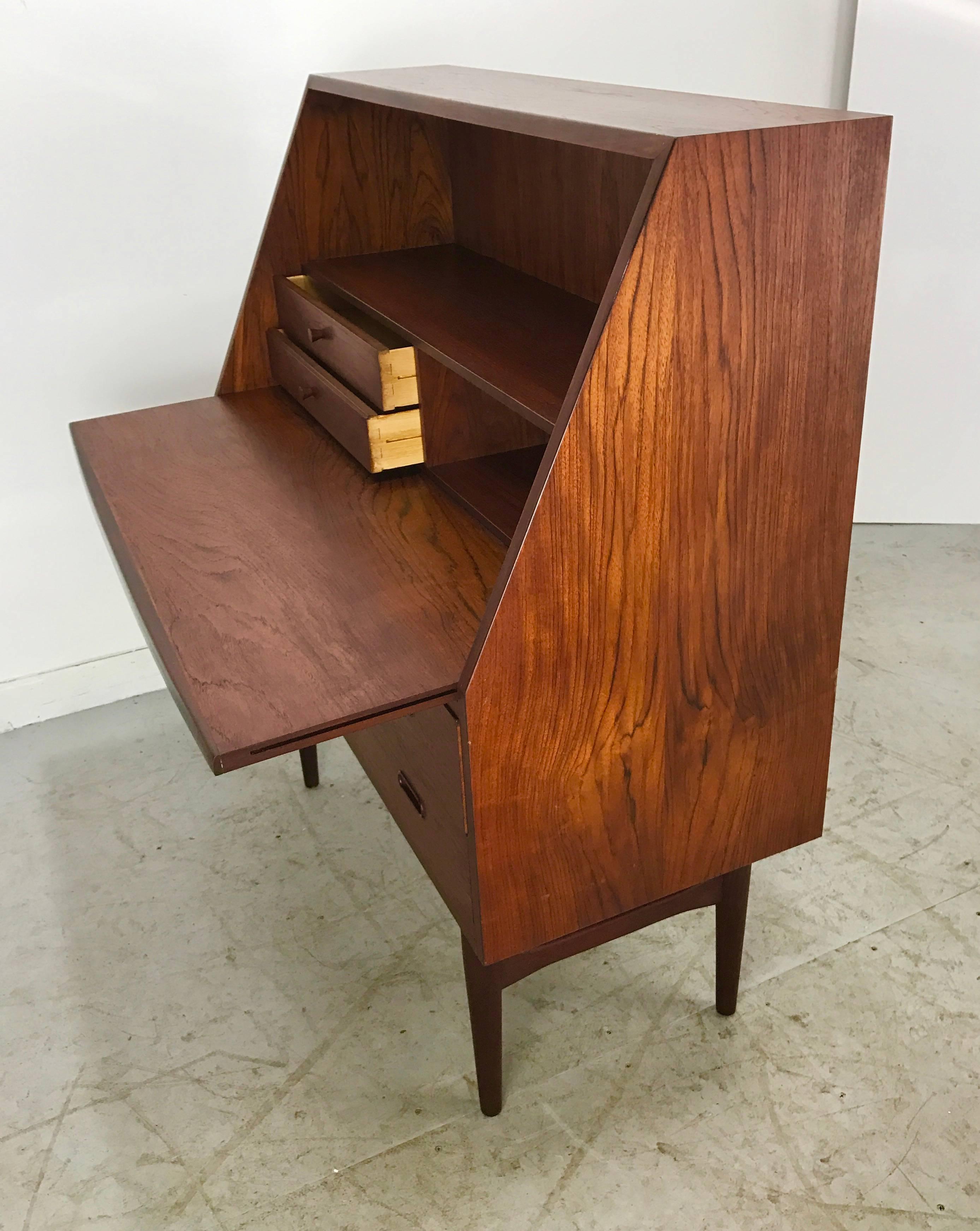 Stunning Rosewood Modernist Arne Vodder Secretary Writing Desk 1