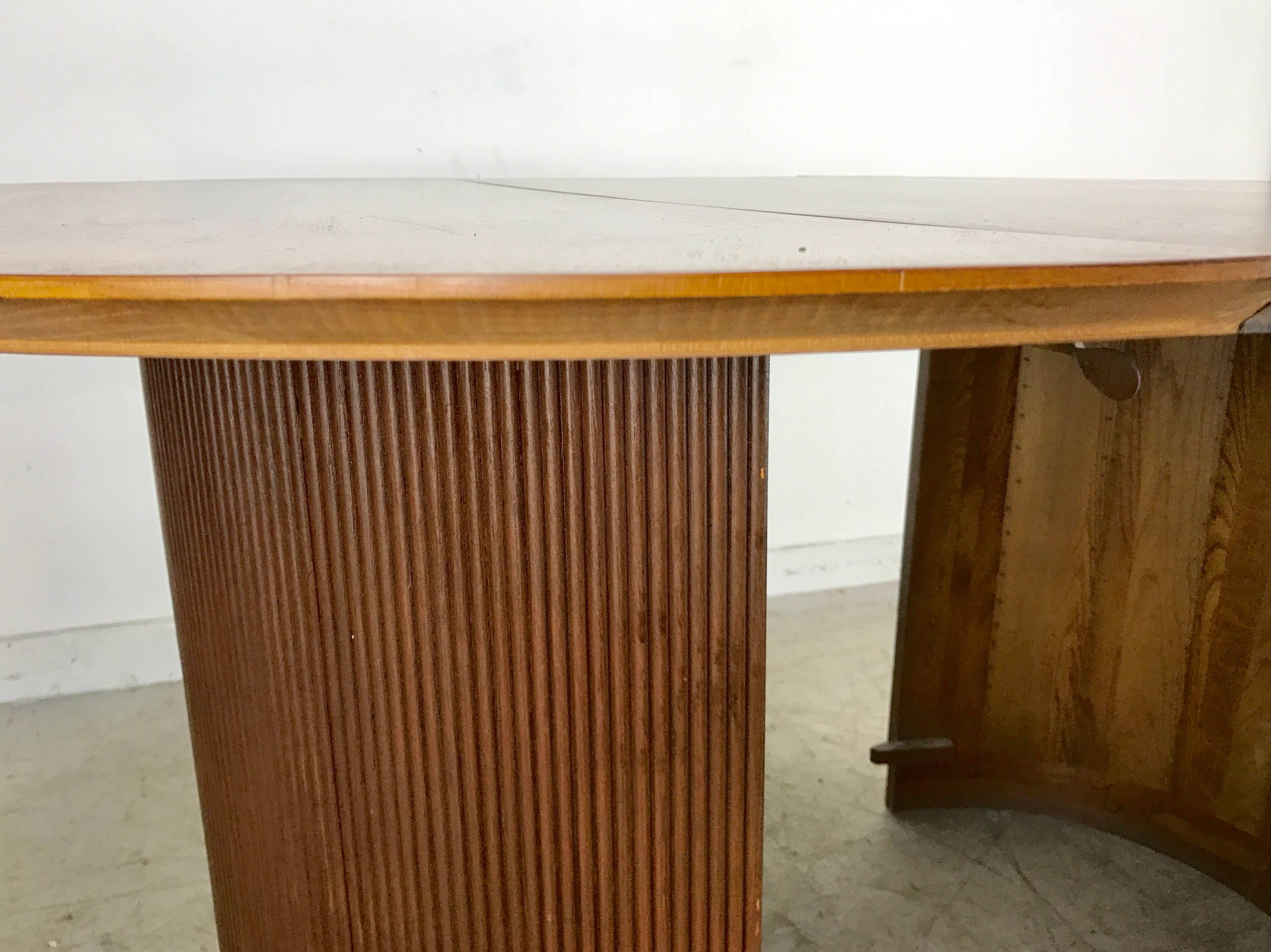 cylinder base dining table