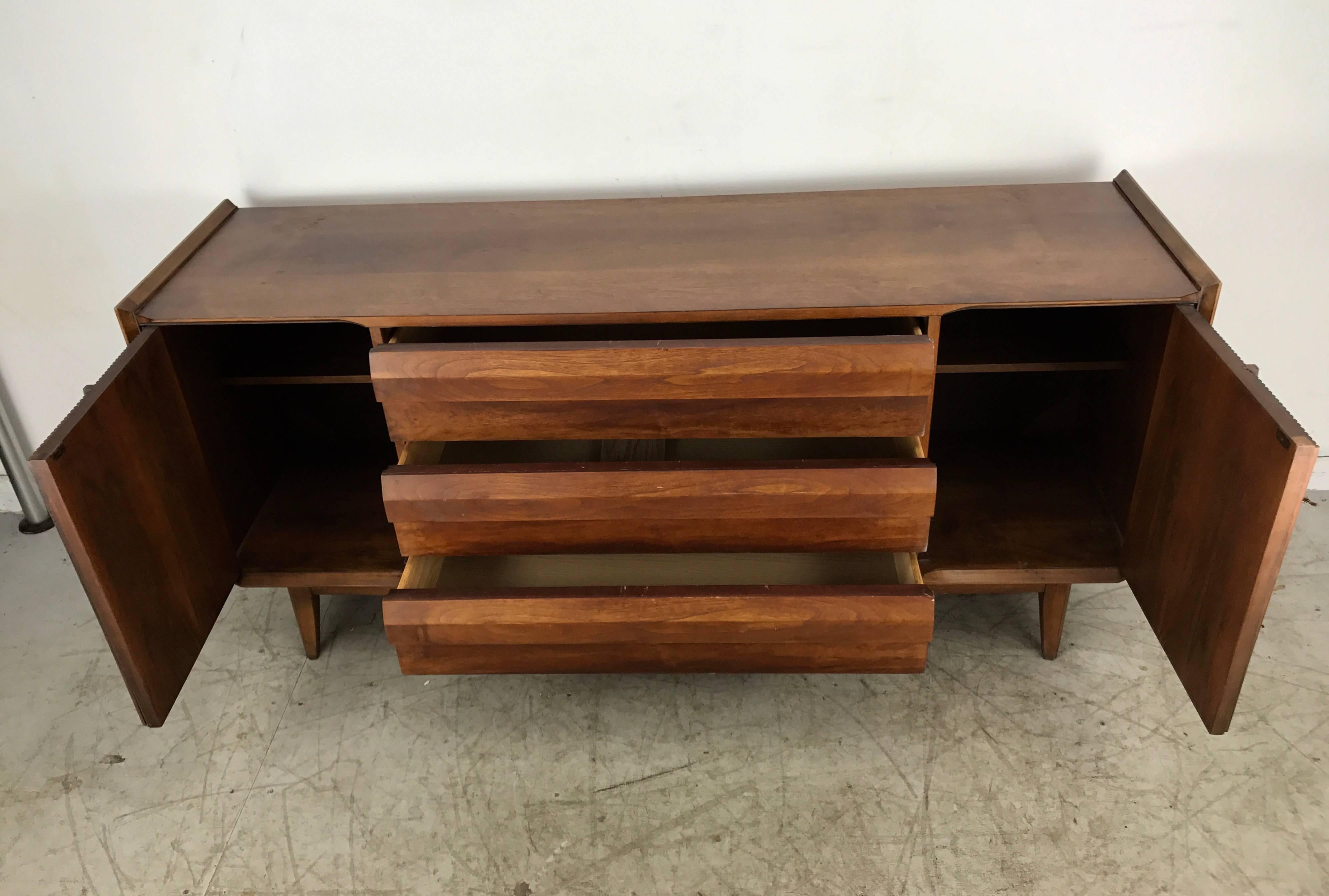 Mid-Century Modern Modernist Server/Credenza, Two-Tone Walnut Finish, Made by Lane Furniture Co.
