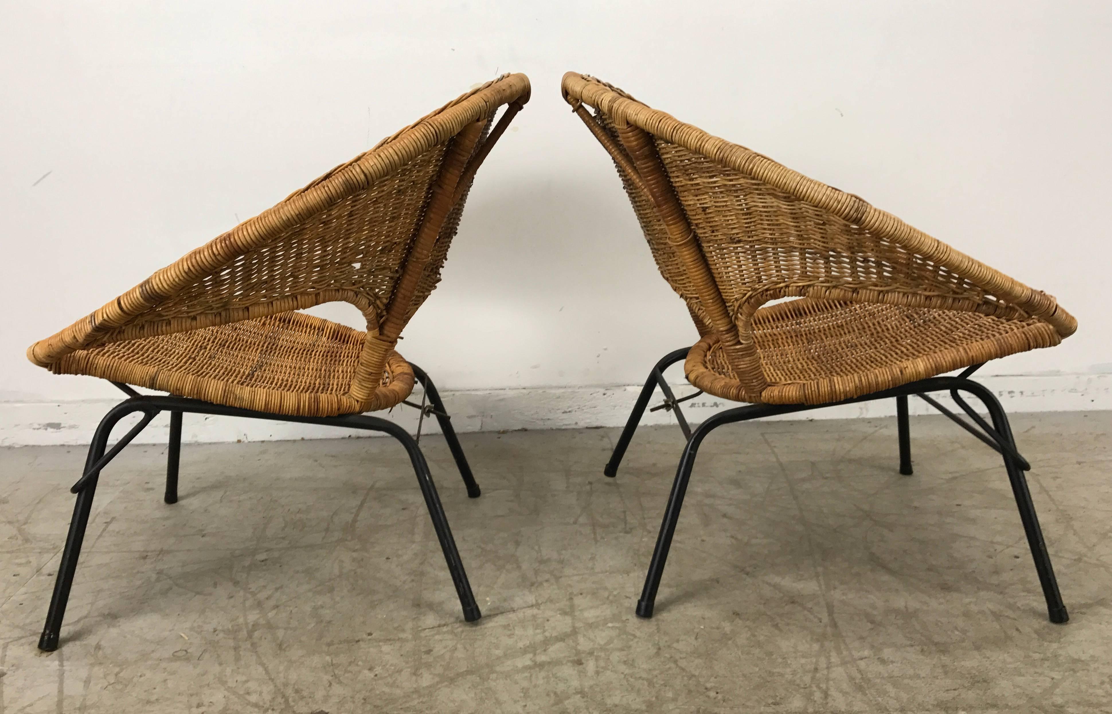 Modernist Wicker and Iron Hoop Chairs by Franco Albini 1