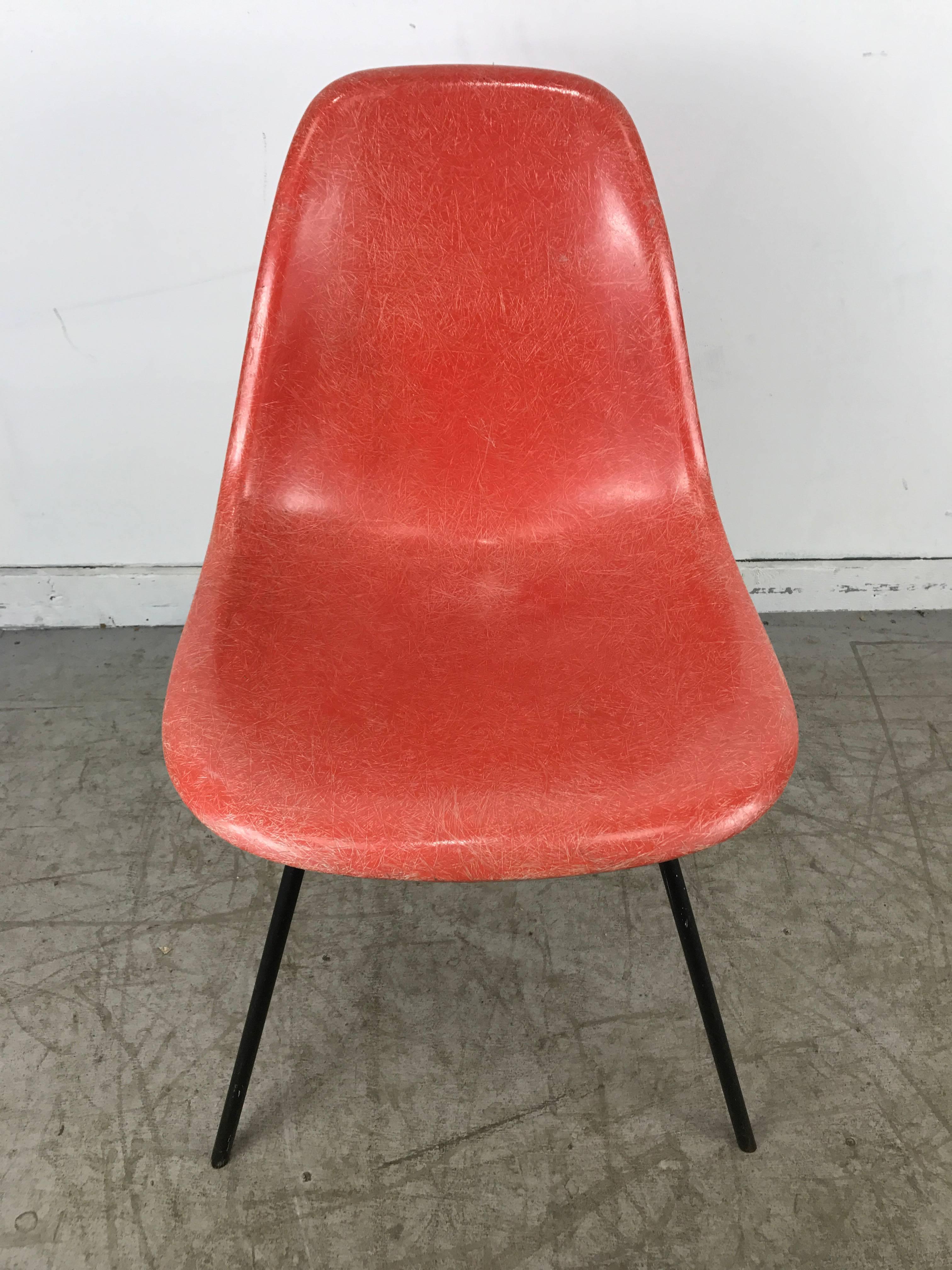 Molded Mid-Century First Year Production Charles Eames Fiberglass Side Chair X-Base