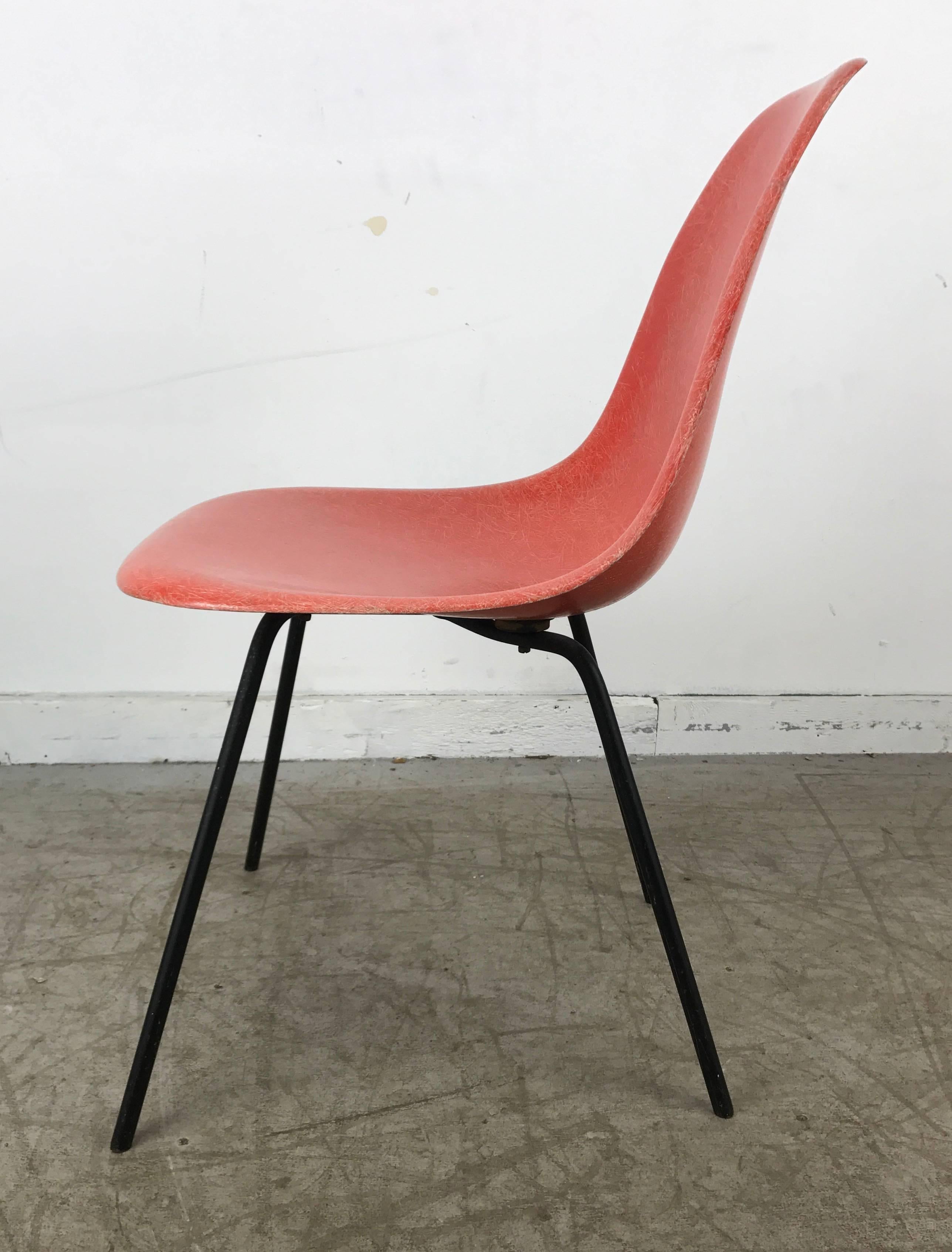 North American Mid-Century First Year Production Charles Eames Fiberglass Side Chair X-Base