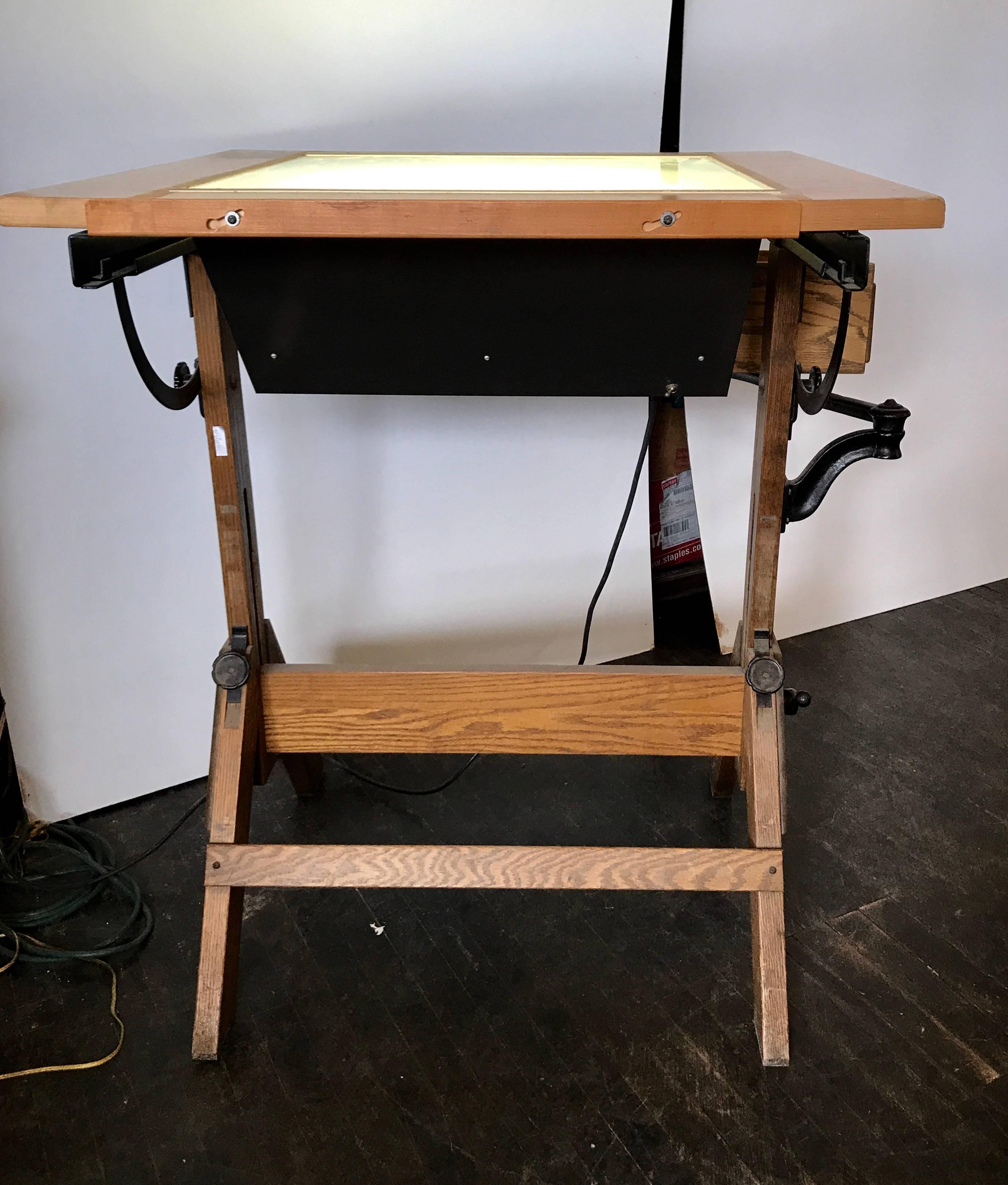 Rare Hamilton Lightbox Drafting Table and Drawer Cast Iron and Oak In Good Condition In Buffalo, NY