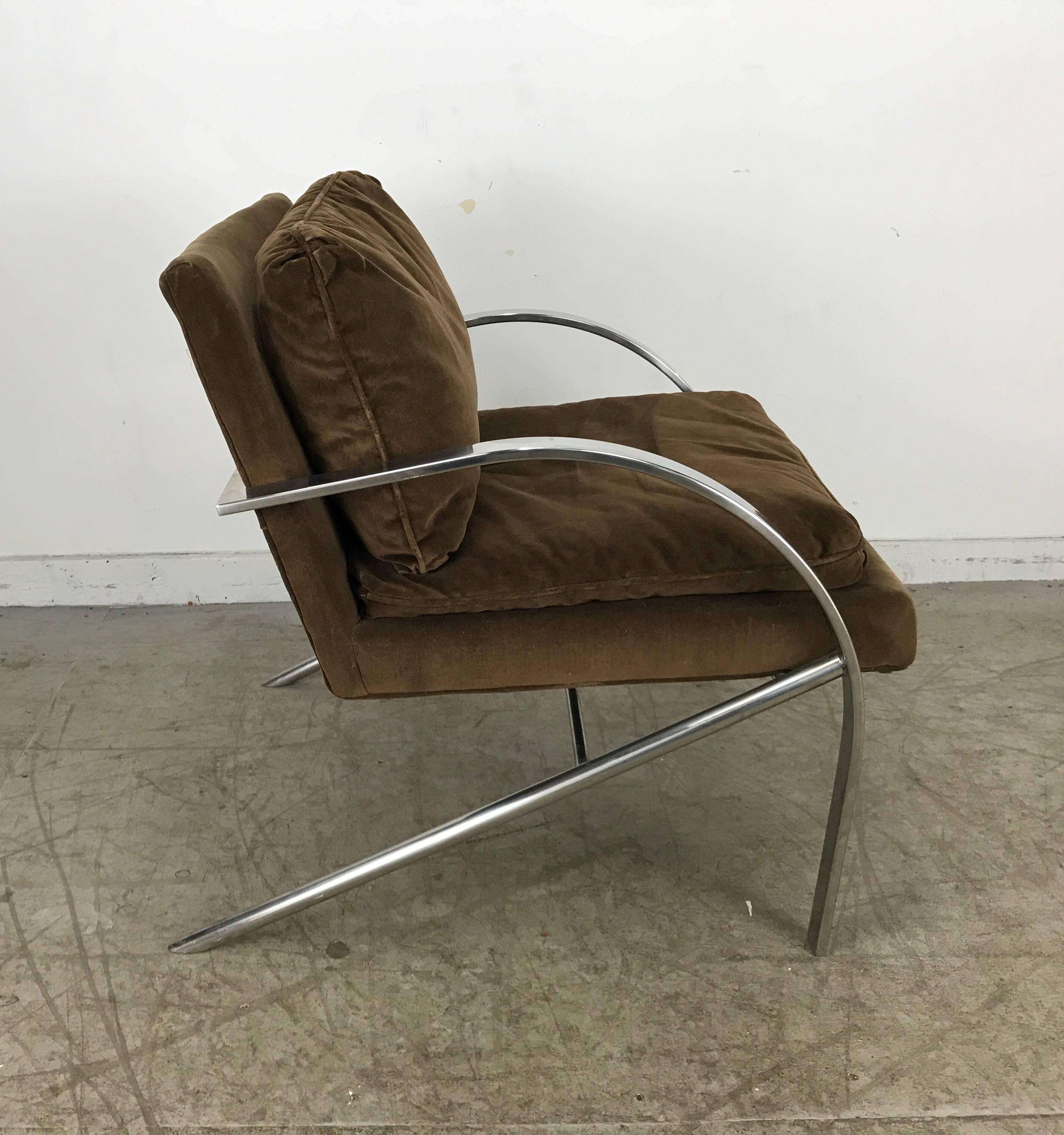 Streamline Modern Aluminium and Velvet Lounge Chair by Bernhardt In Good Condition In Buffalo, NY