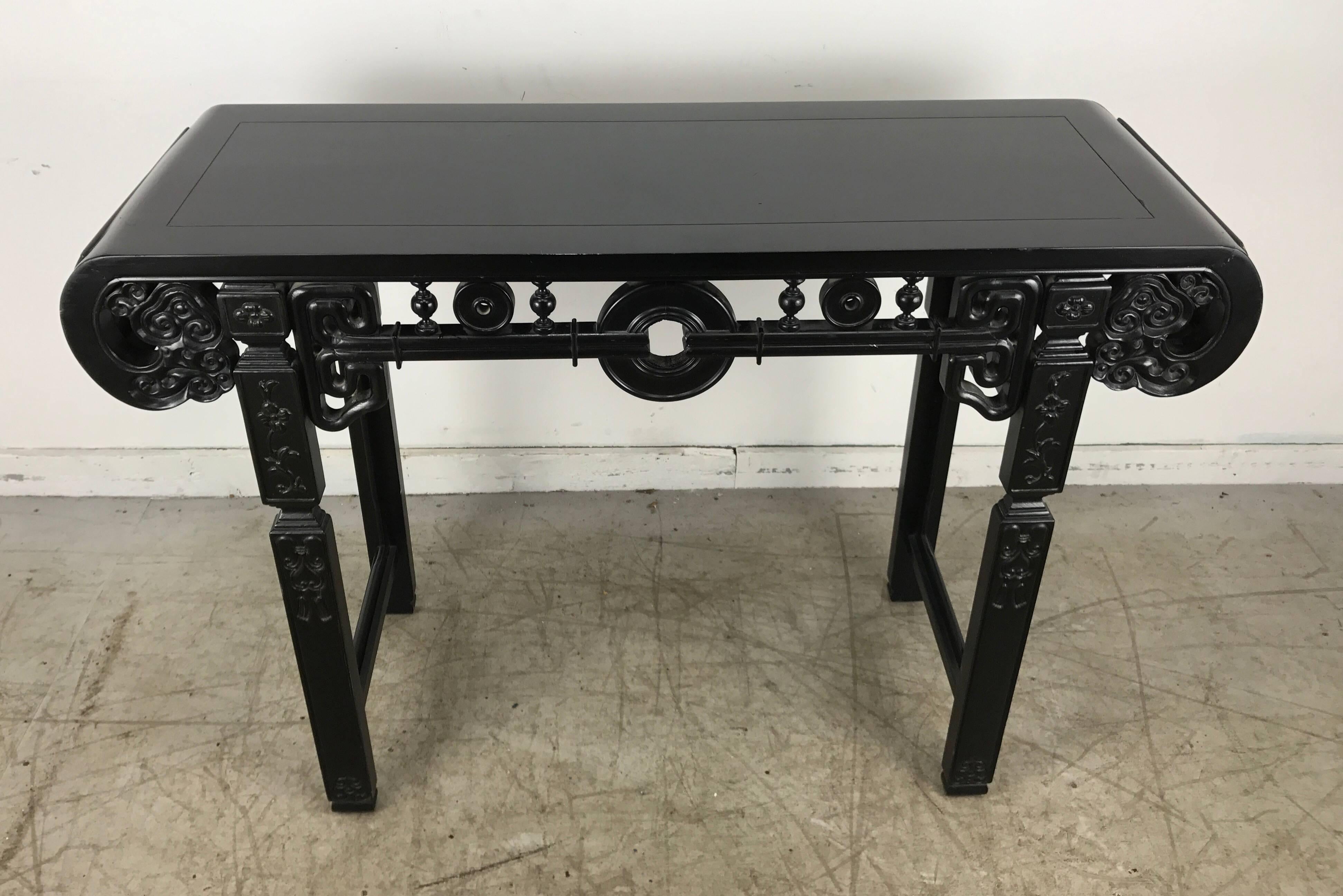Classic Chinese modernist altar table, console, nice quality, wonderful finish, proportion and patina. Hand delivery available to NYC or anywhere en route from Buffalo New York.