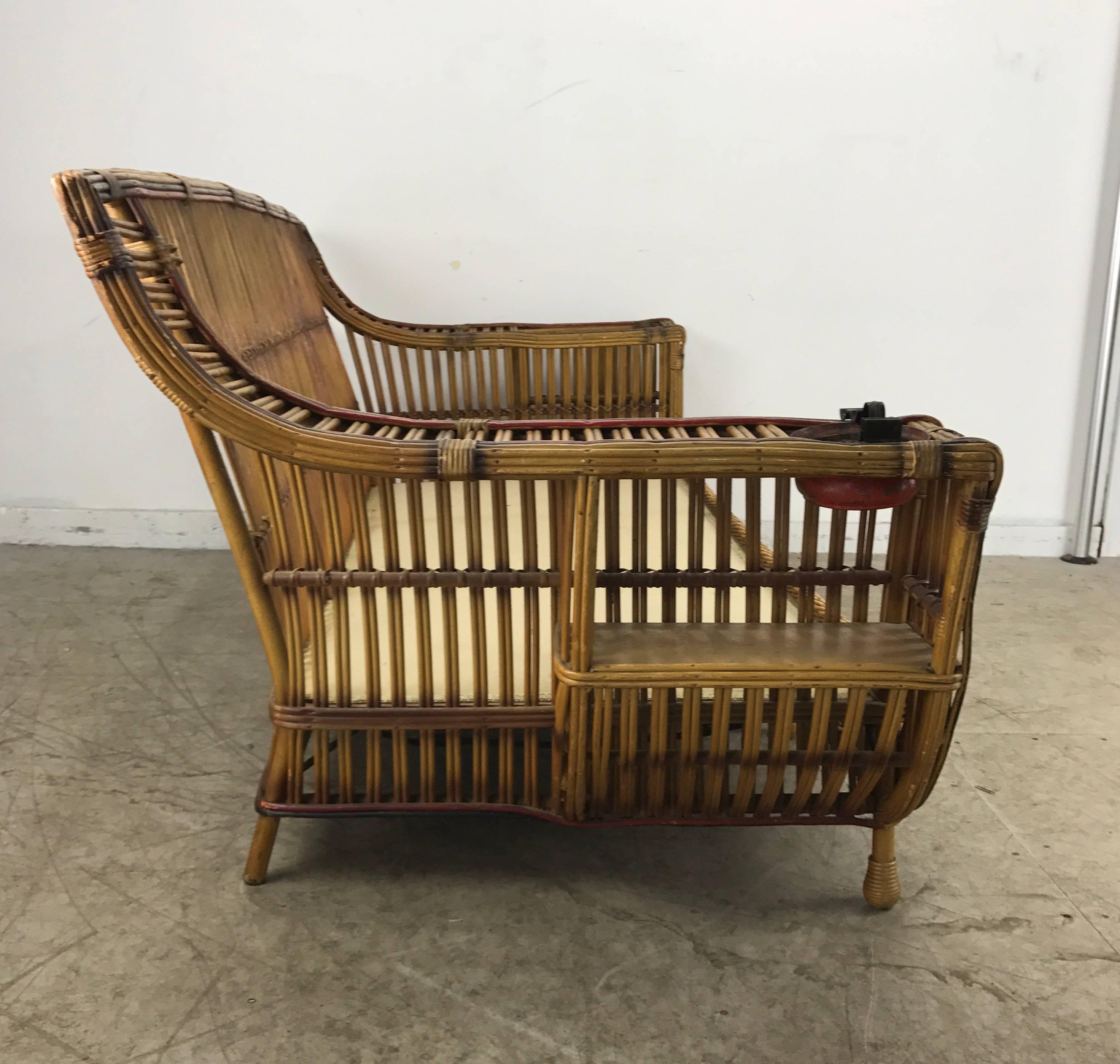 Art Deco Split Reed / Stick Wicker Three-Seat Sofa by Niagara Reedcraft Inc In Good Condition In Buffalo, NY