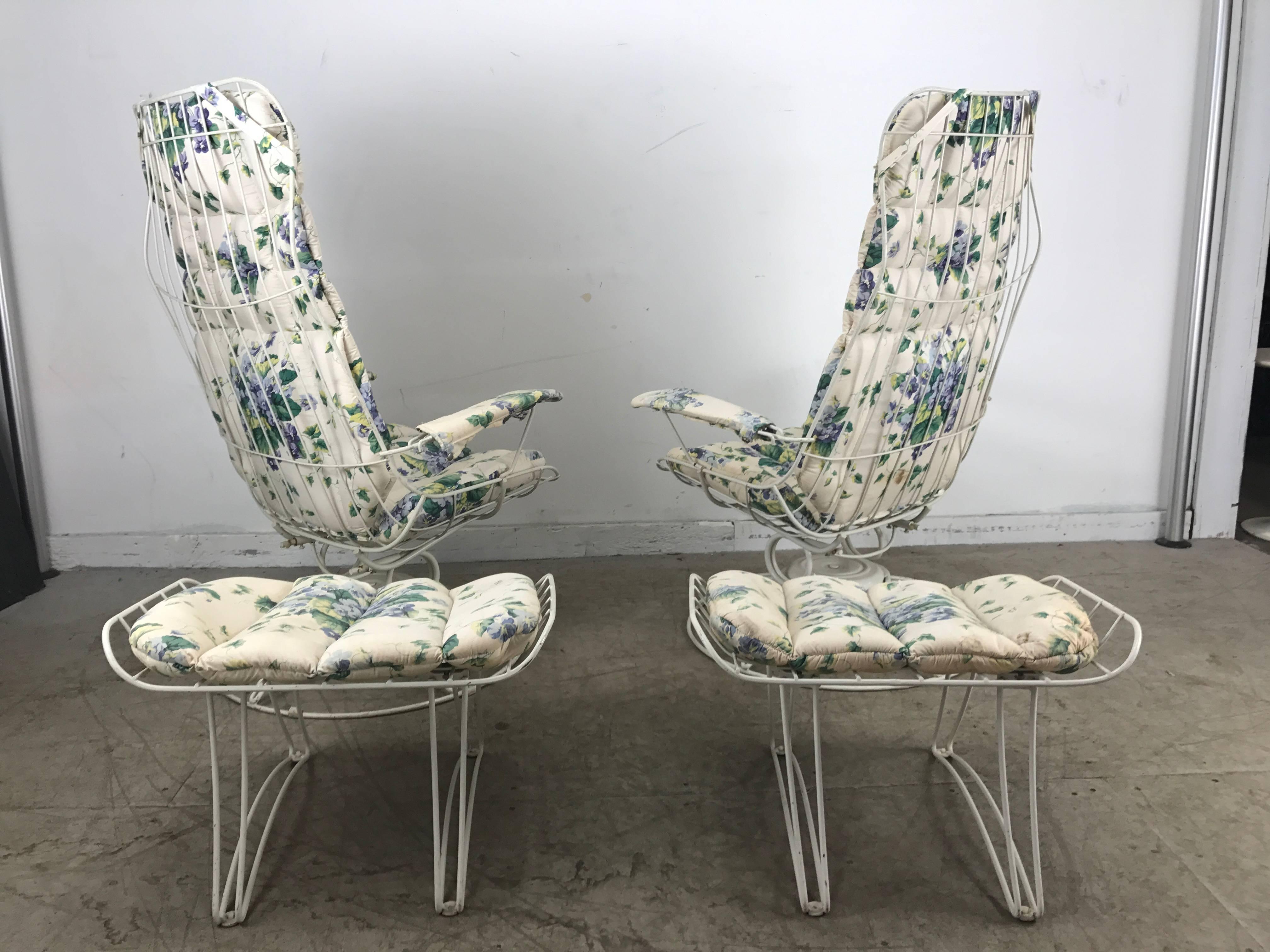 American Pair of Modernist Iron Tilt Swivel Lounge Garden Chairs and Ottomans, Homecrest